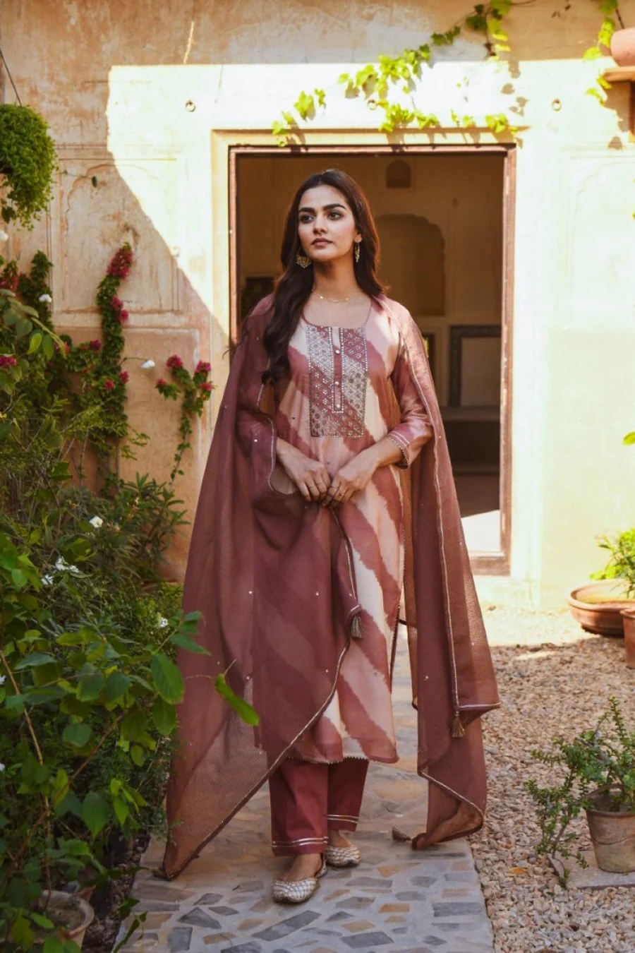 Light Brown Leheriya Embellished Kurta Set - Image 4