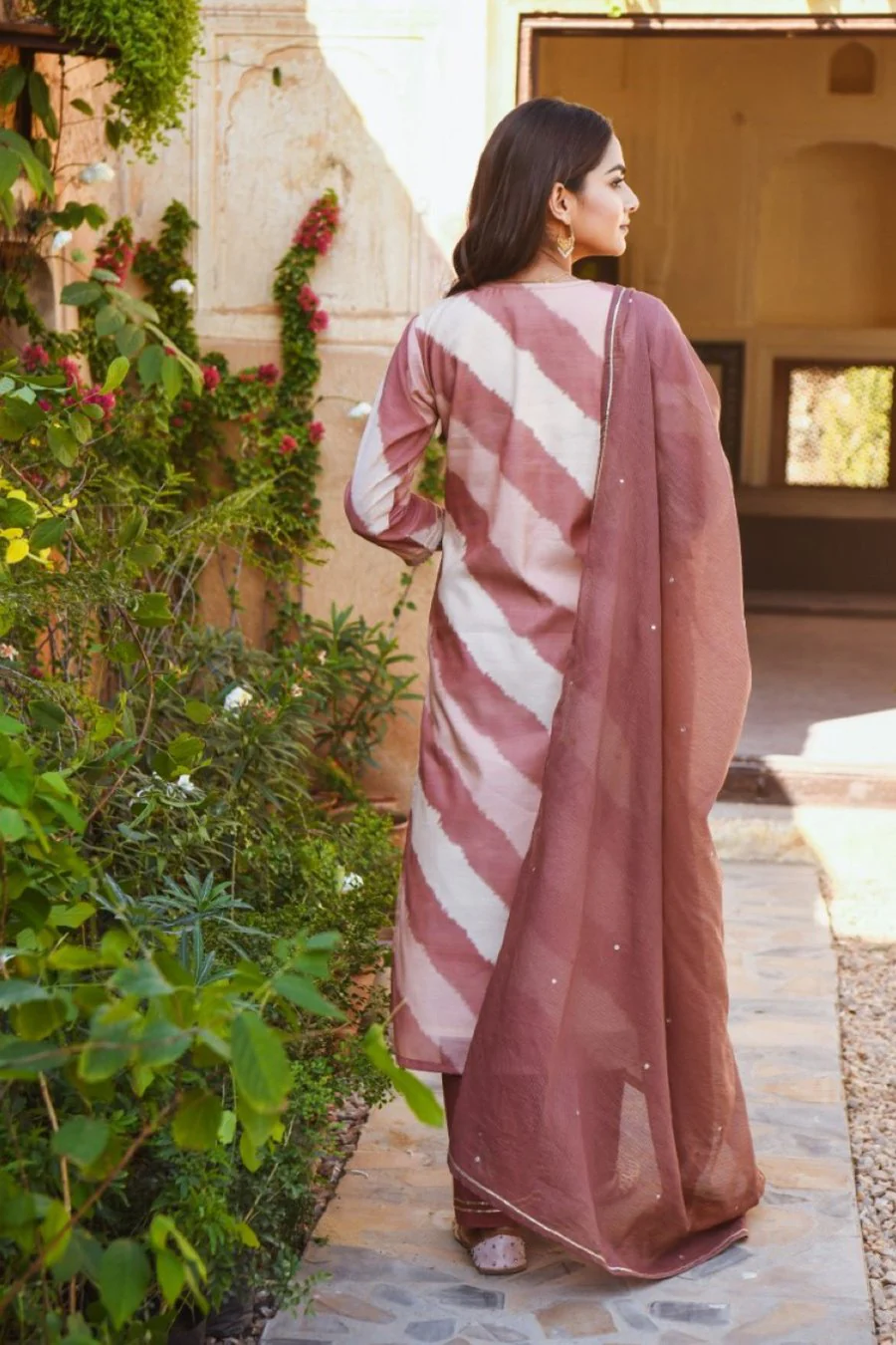 Light Brown Leheriya Embellished Kurta Set - Image 7