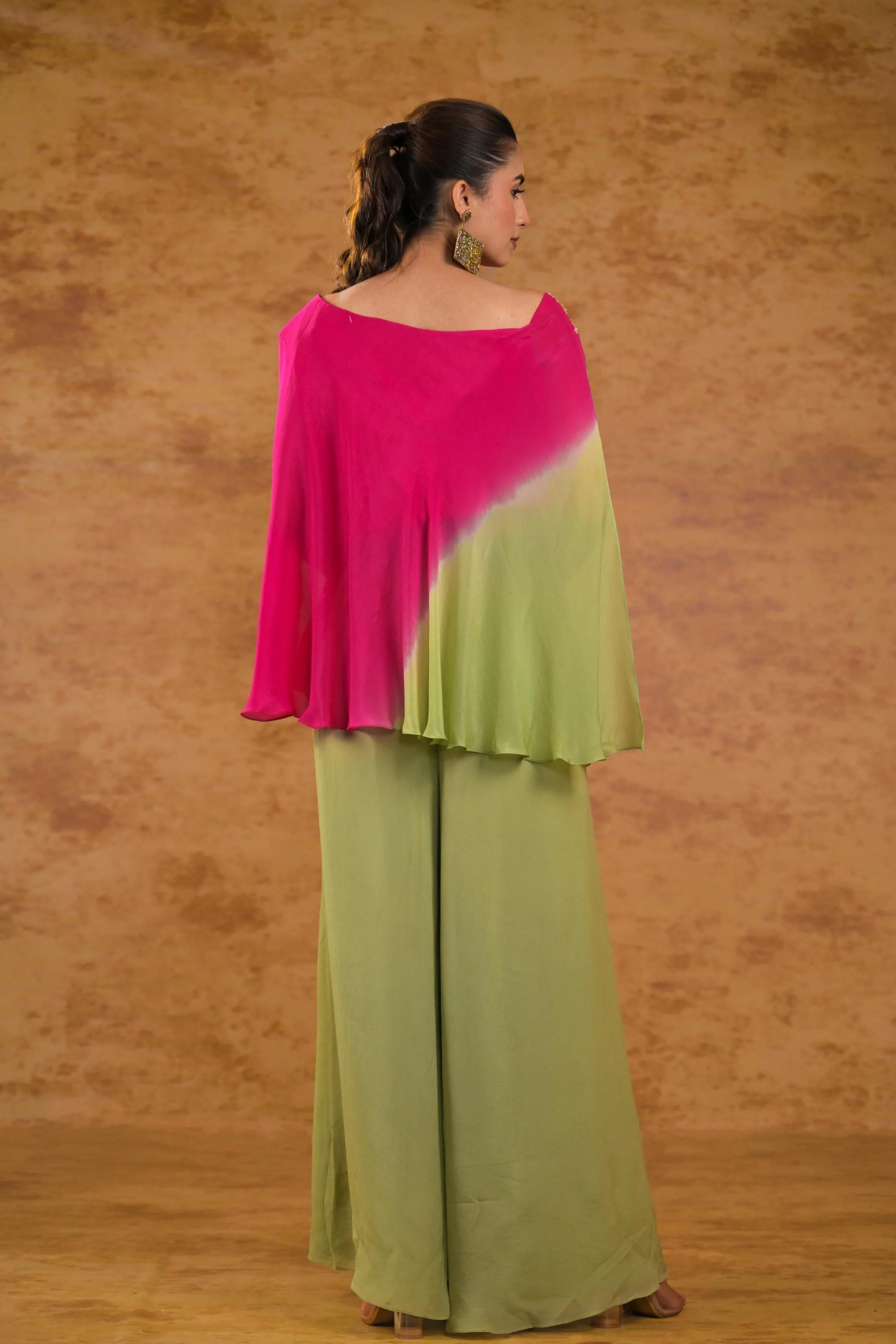 Light Green Ombre-Dyed Georgette Silk Co-Ord Set - Image 4