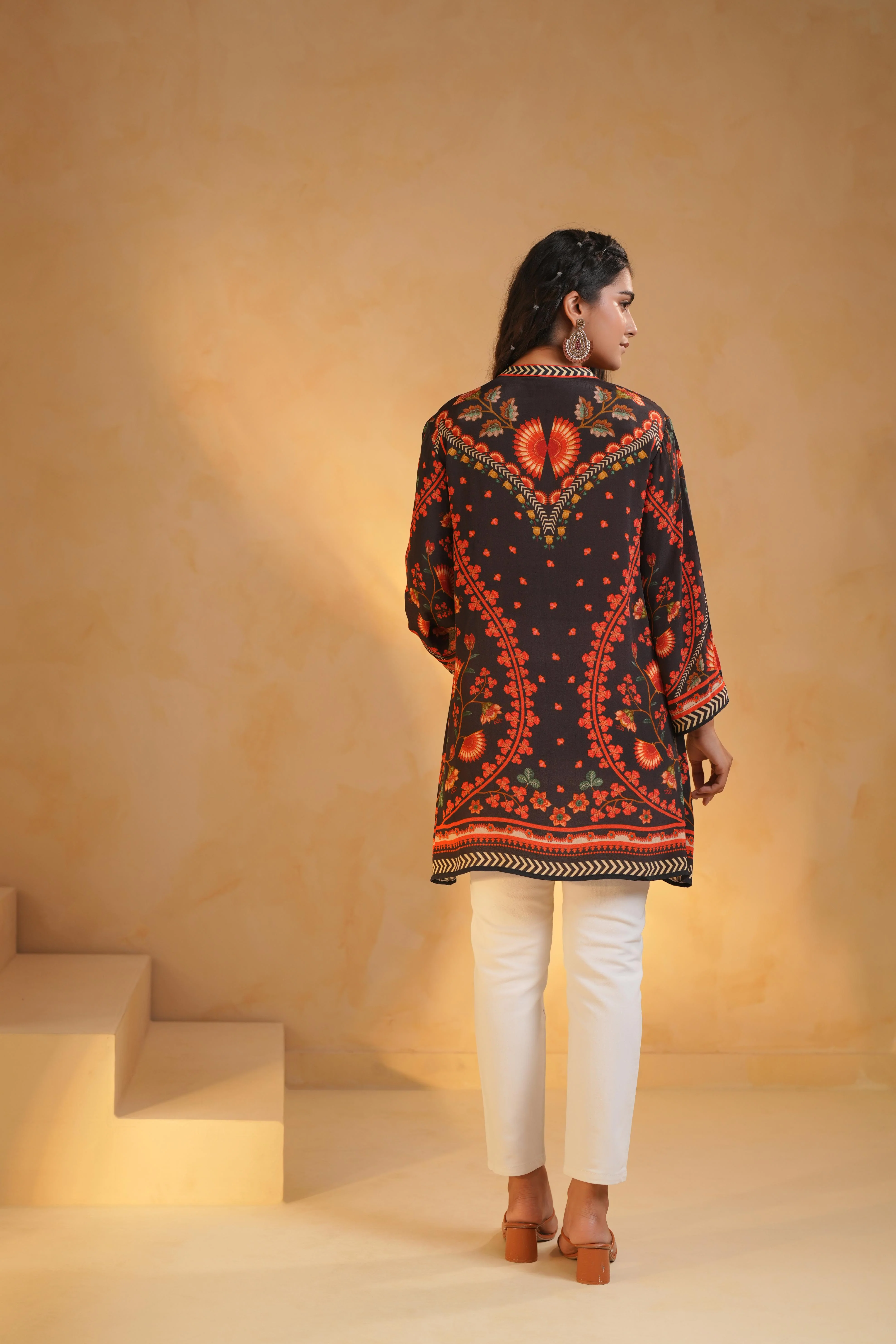 Black Printed Viscose Crepe Top - Image 4