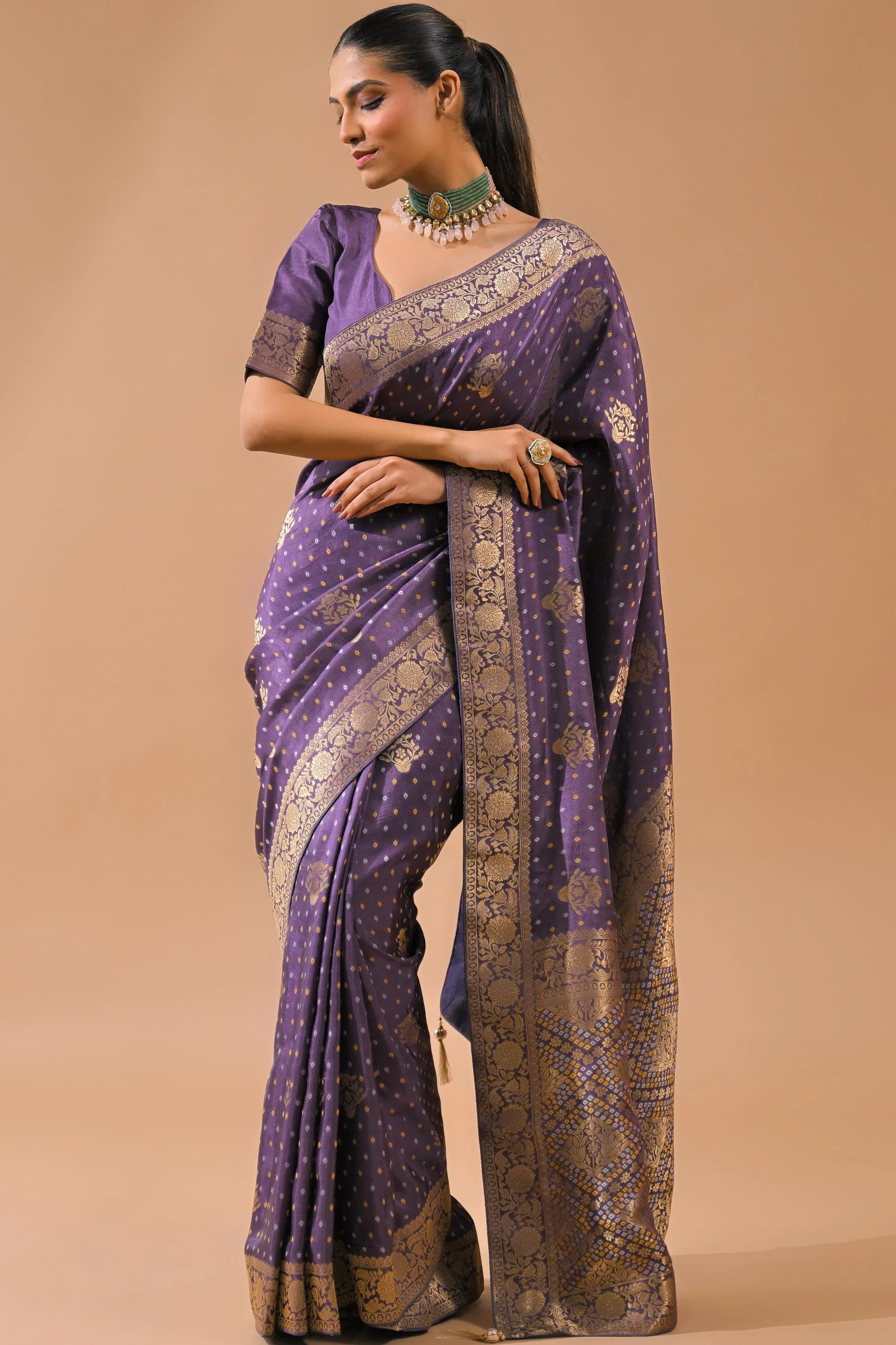 Light Purple Bandhej Printed Silk Saree - Image 3