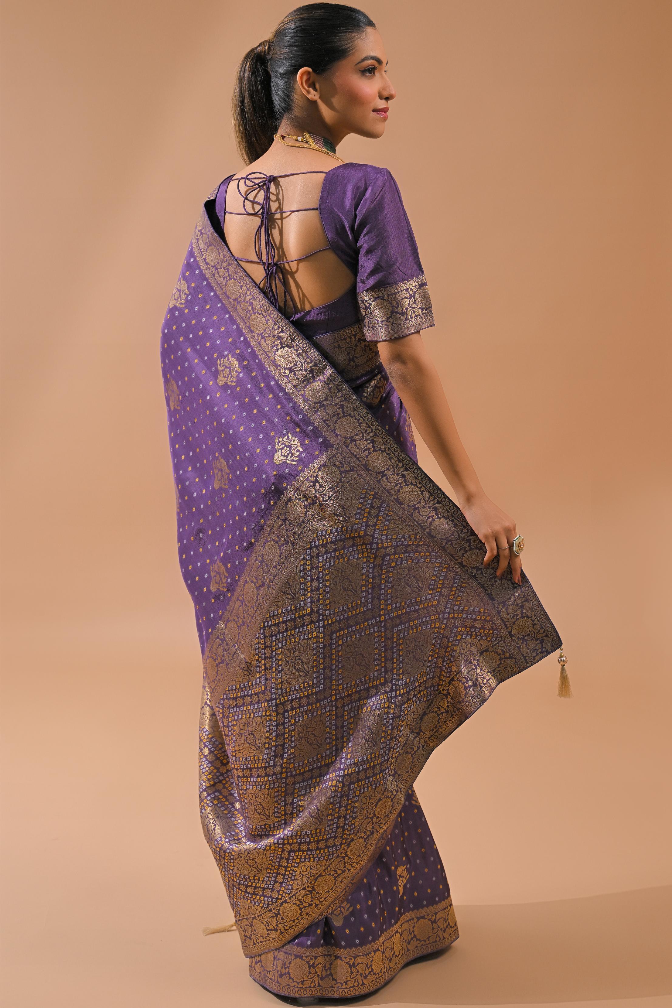 Light Purple Bandhej Printed Silk Saree - Image 5