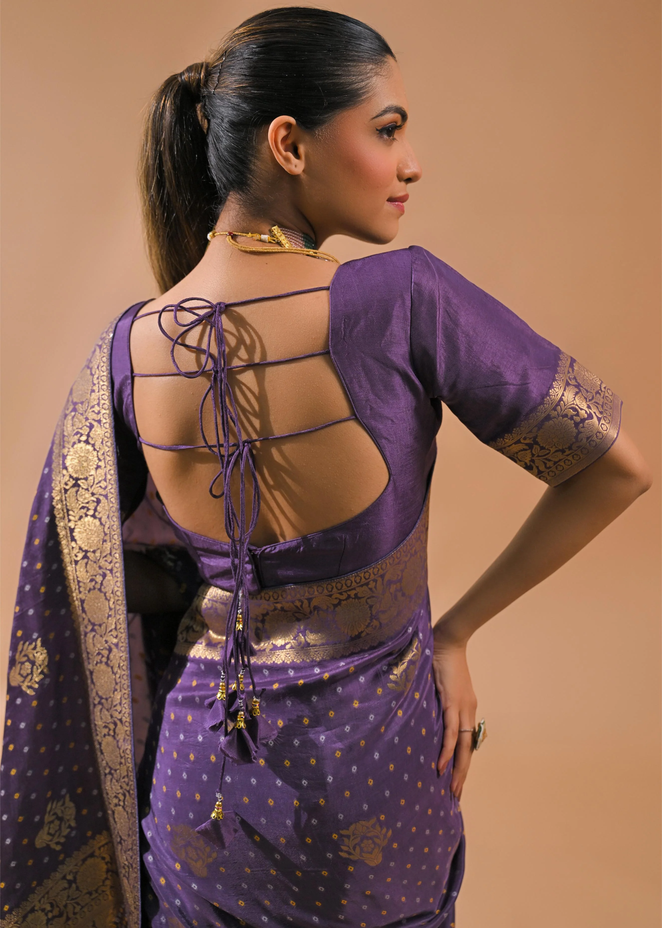 Light Purple Bandhej Printed Silk Saree - Image 8