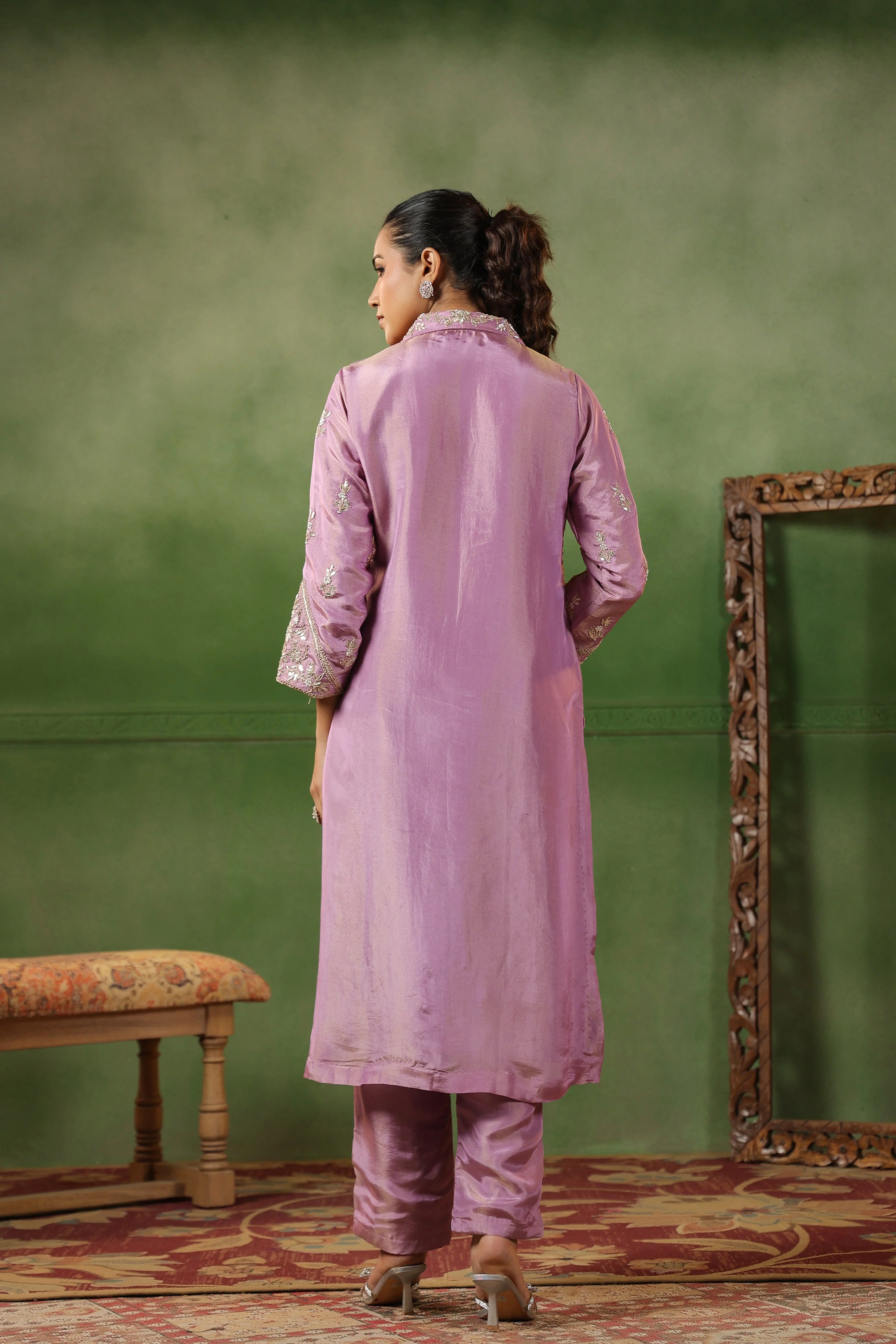 Lilac Pink Embellished Tissue Silk Kurta Set - Image 8