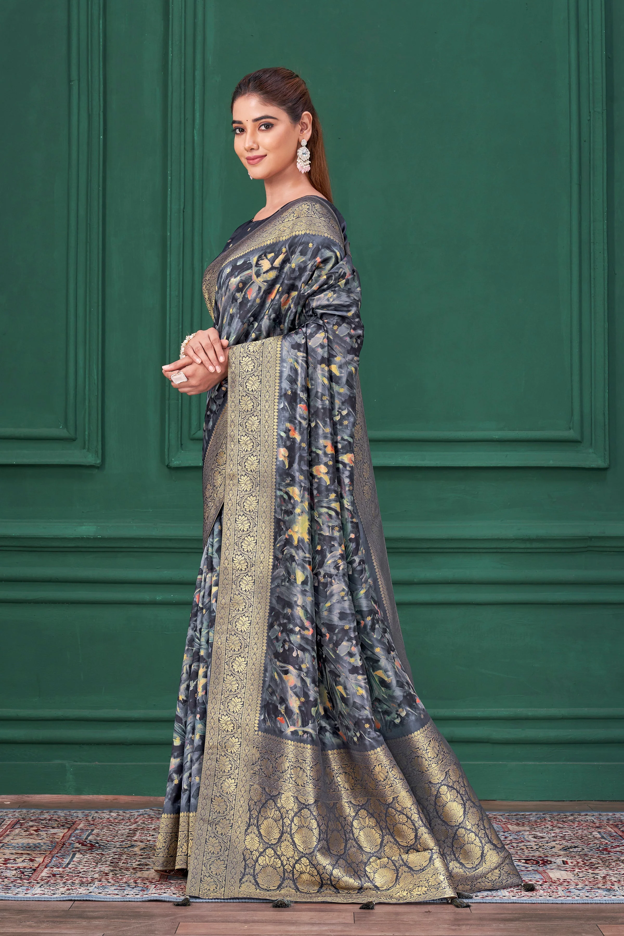 Blue Digital Printed Tussar Silk Saree - Image 5