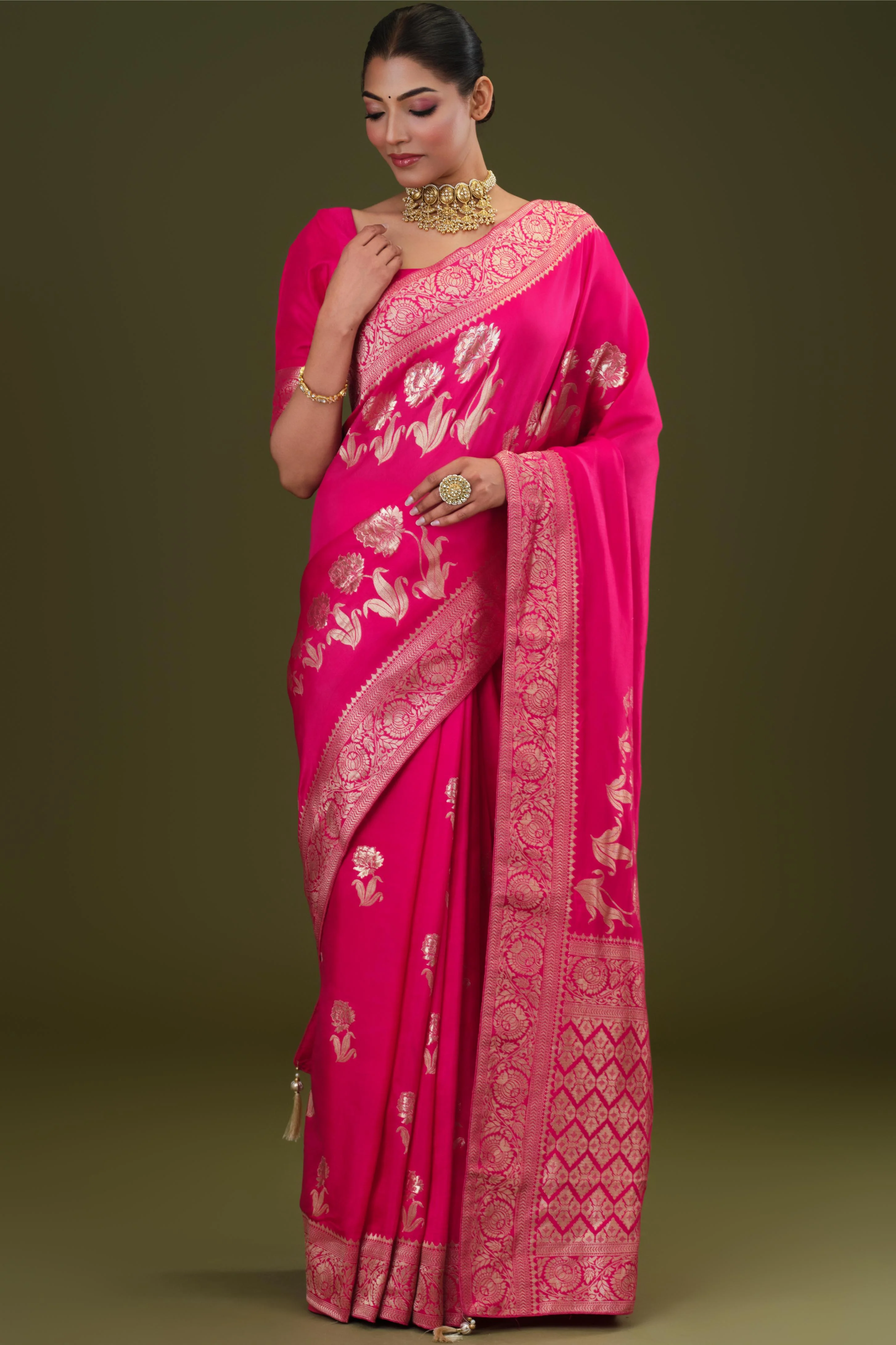 Magenta Zari Woven Dola Silk Saree - Image 5