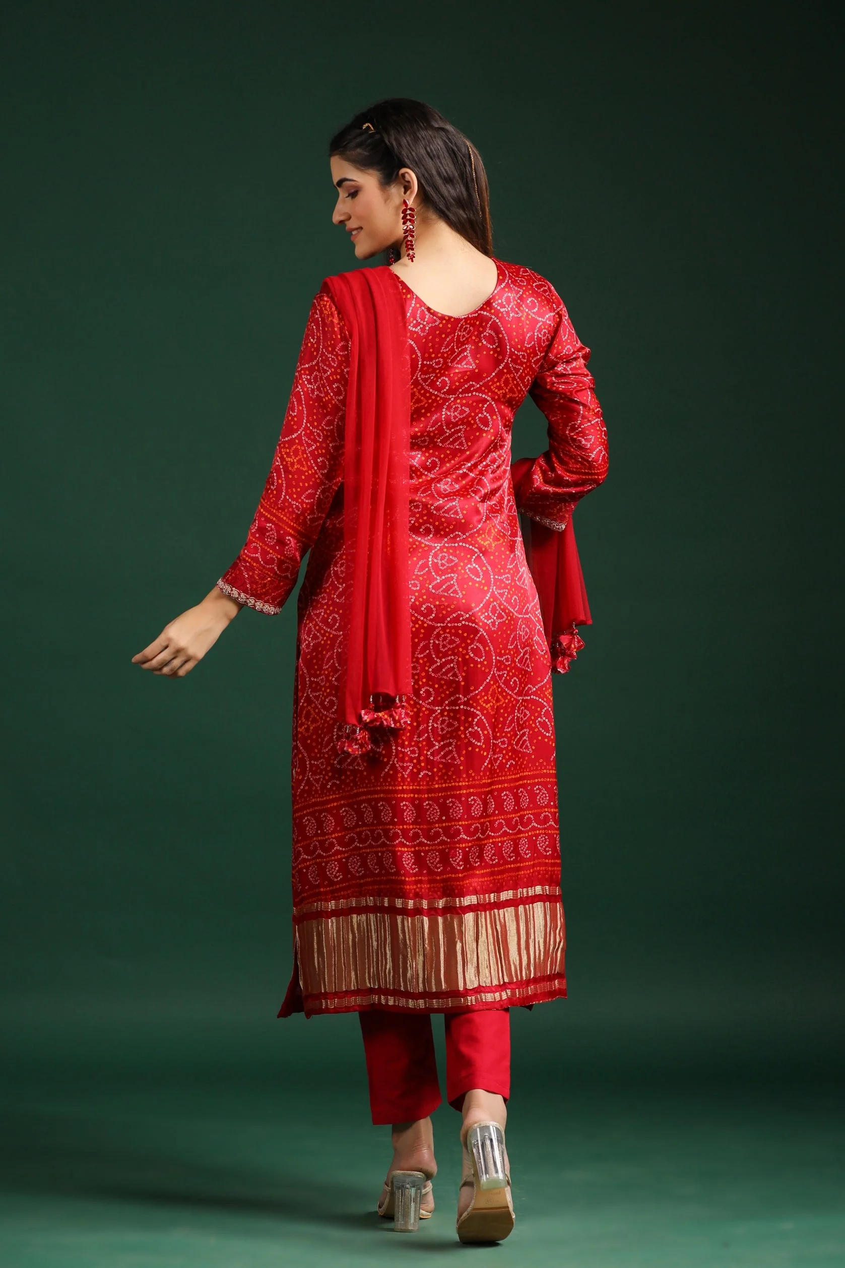 Maroon Bandhej Printed Pants Set - Image 7