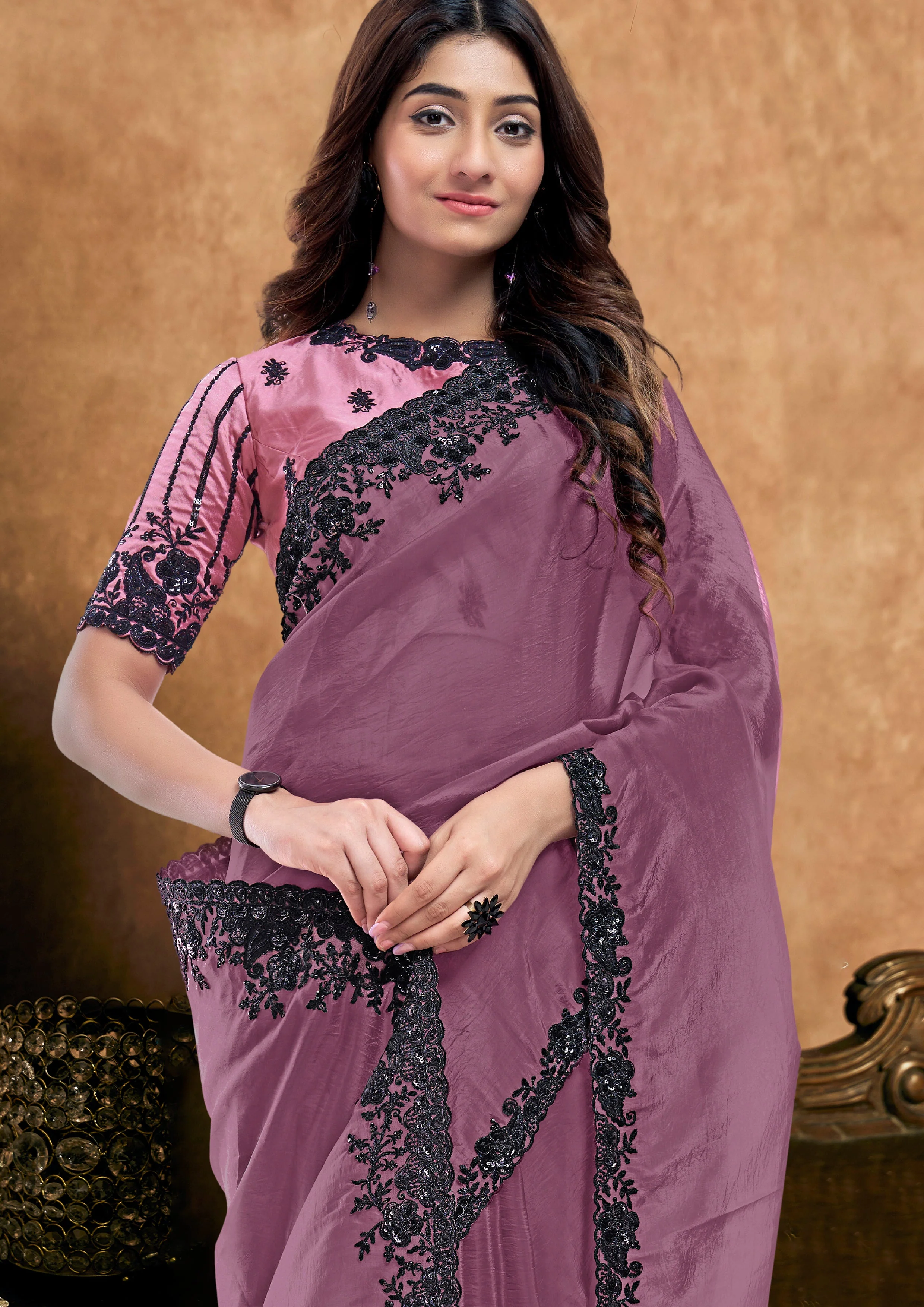Mauve Orchid Embellished Crushed Pure Silk Saree - Image 5