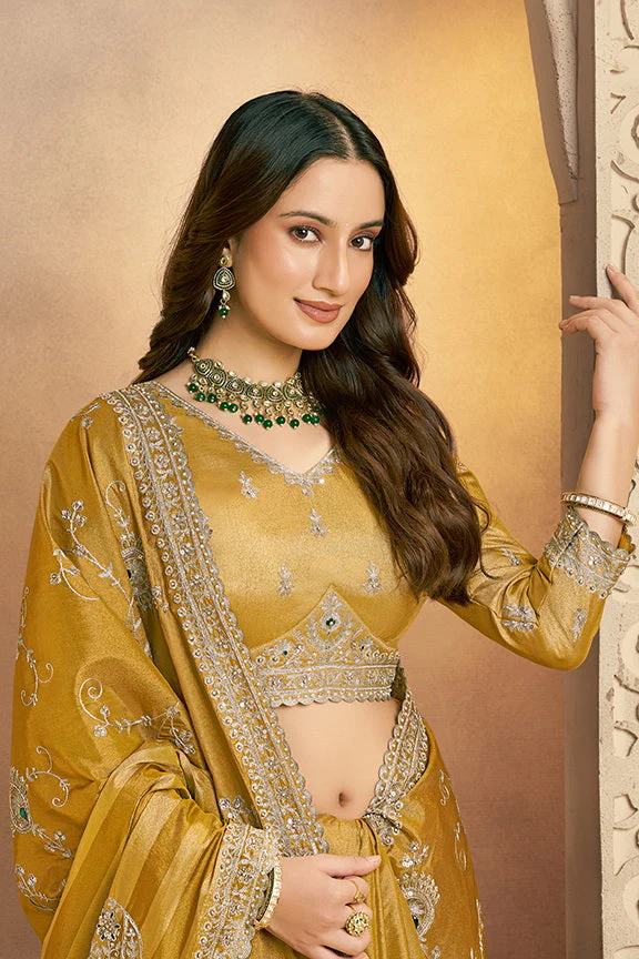 Golden Yellow Embellished Kanjivaram Zari Silk Saree - Image 5