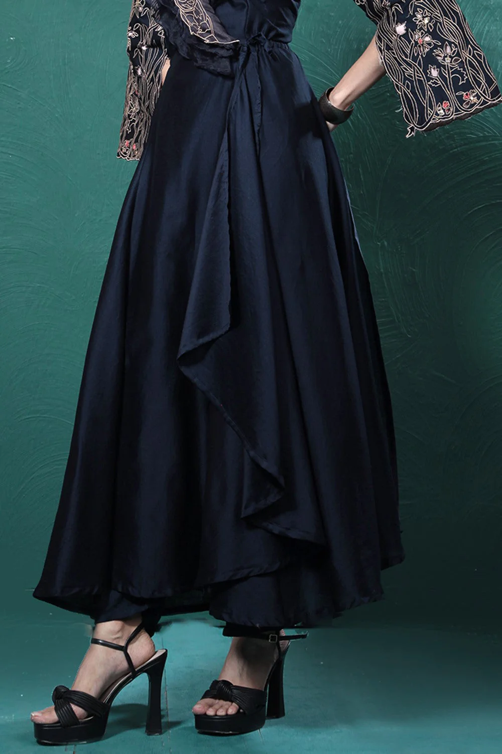 Midnight Blue Embroidered Wrap Dress - Image 9