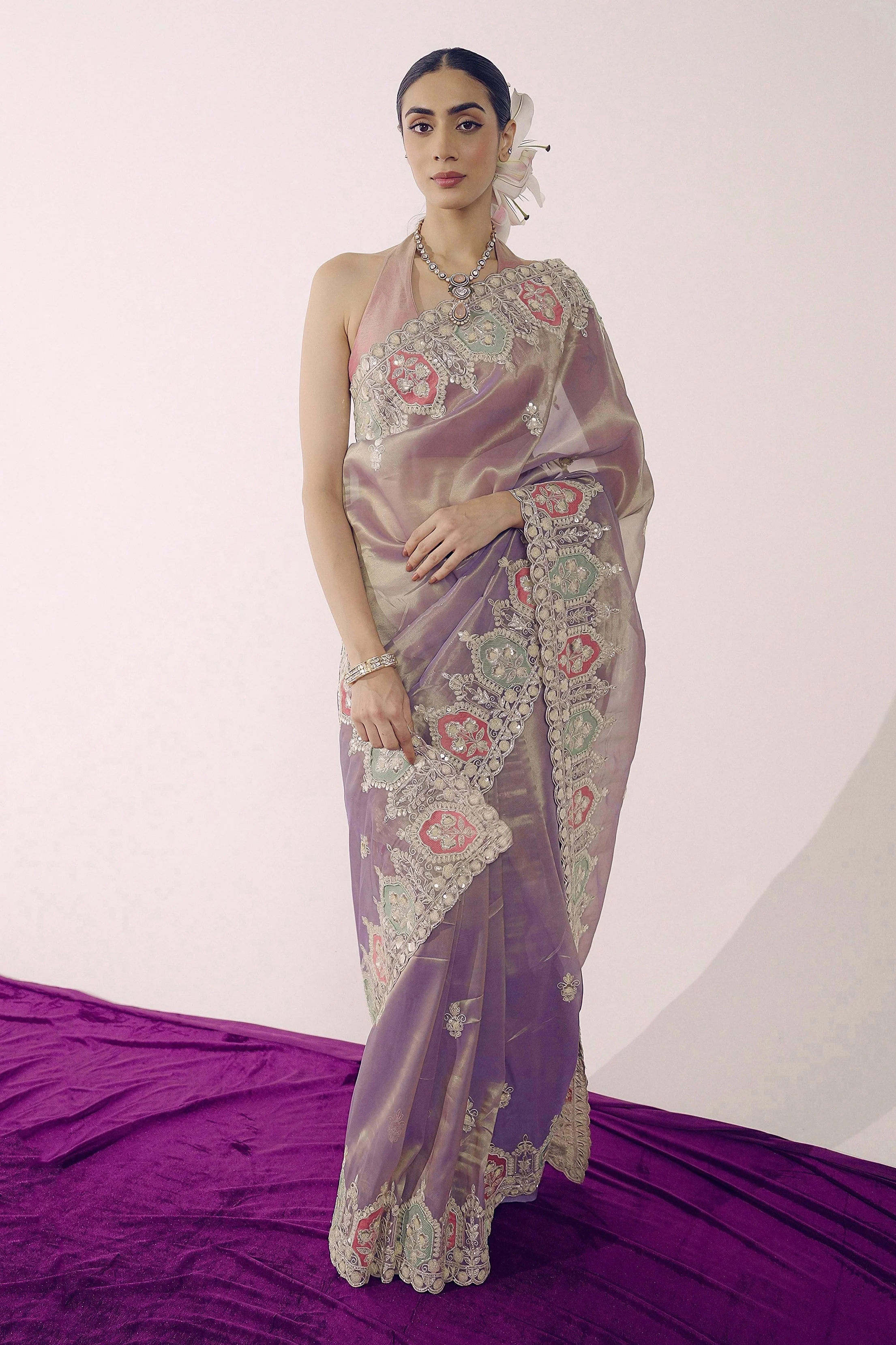 Moonlit Mauve Embellished Shimmer Tissue Silk Saree - Image 5