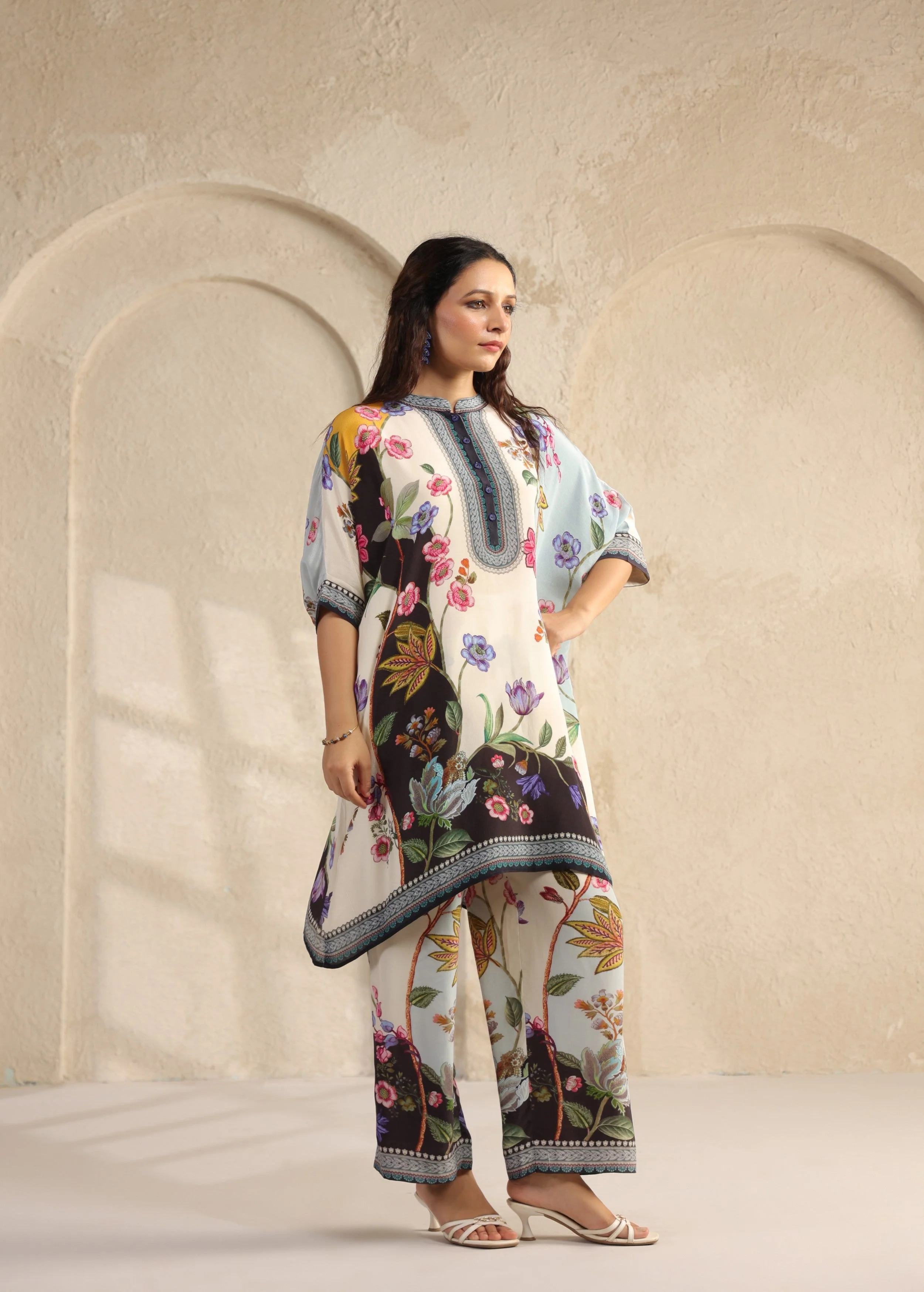 Ivory Floral Printed Viscose Crepe Co-Ord Set - Image 4