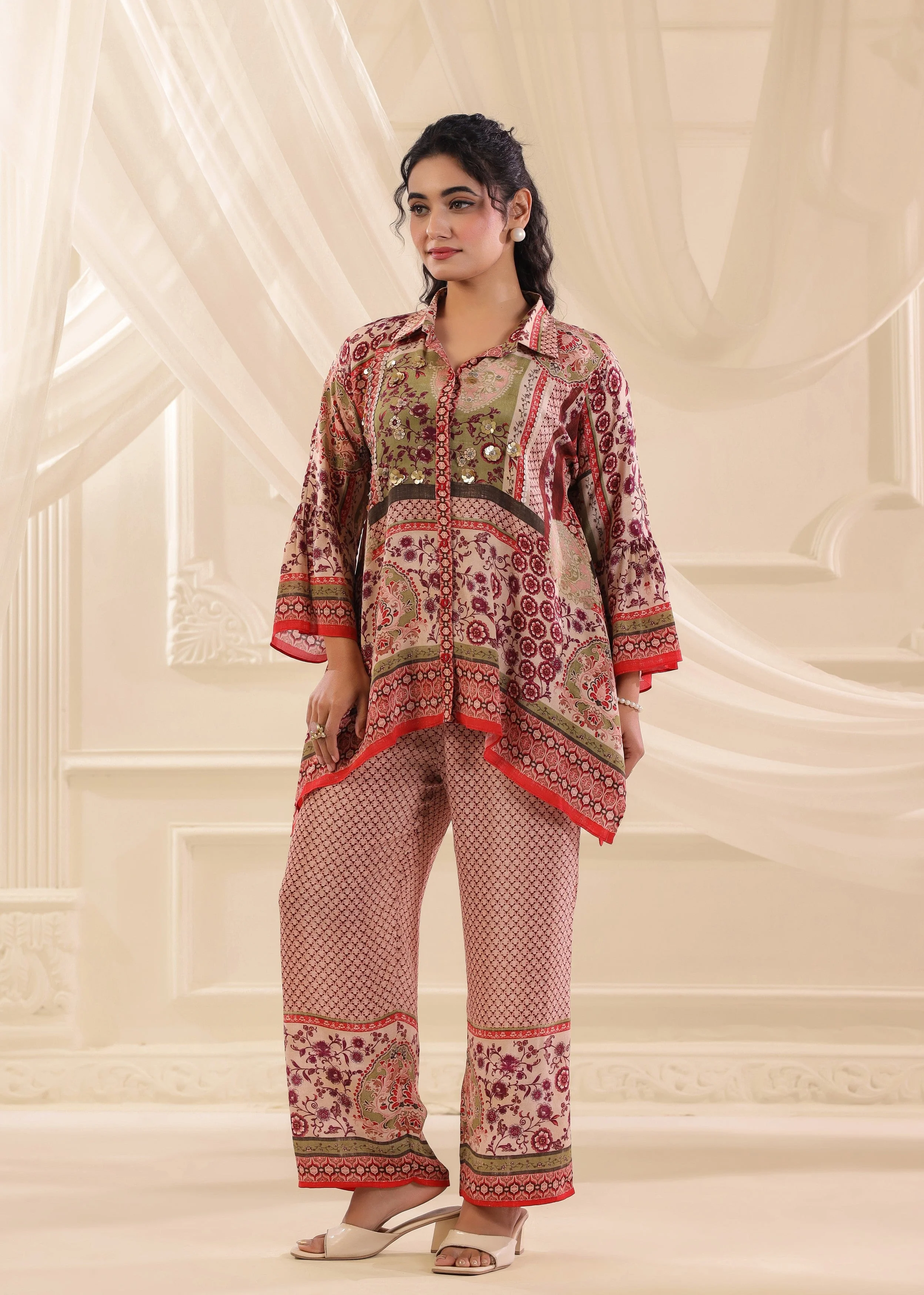 Multicolor Embellished Crepe Silk Co-Ord Set - Image 4