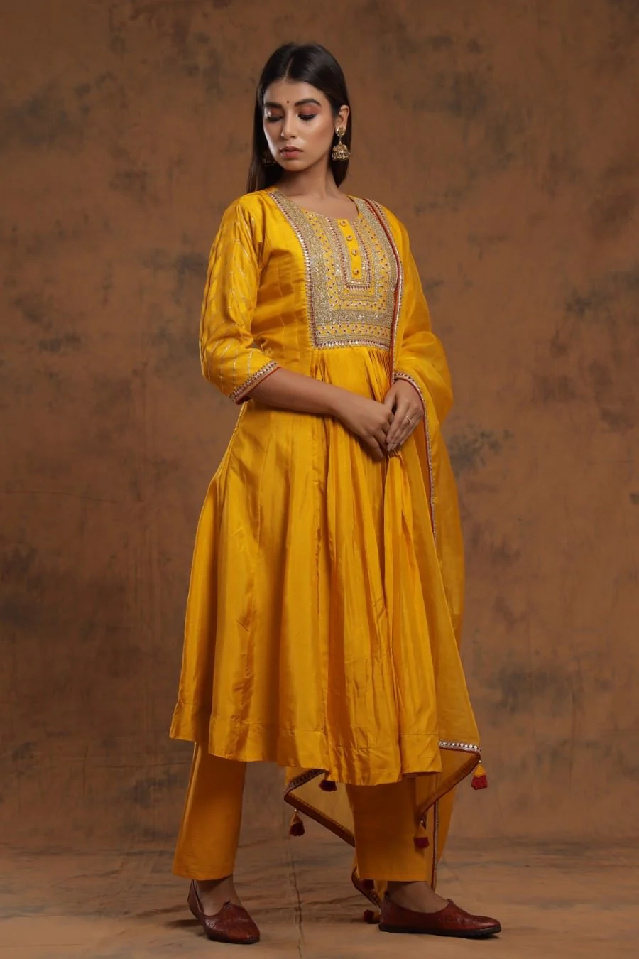 Mustard Yellow Chanderi Silk Kurta Pant Set With Embroidery - Image 3