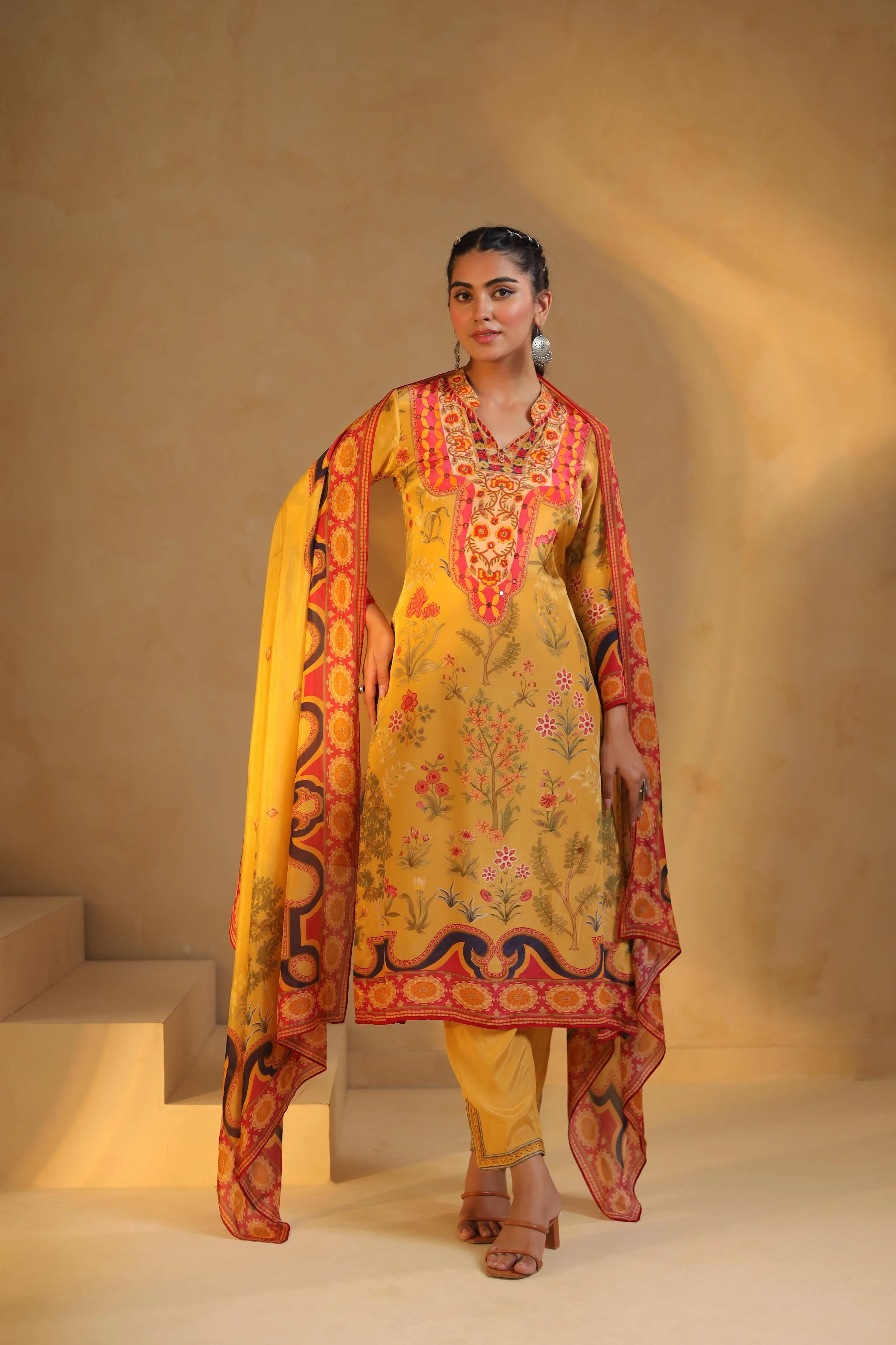 Mustard Yellow Printed Viscose Crepe Pant Set - Image 4