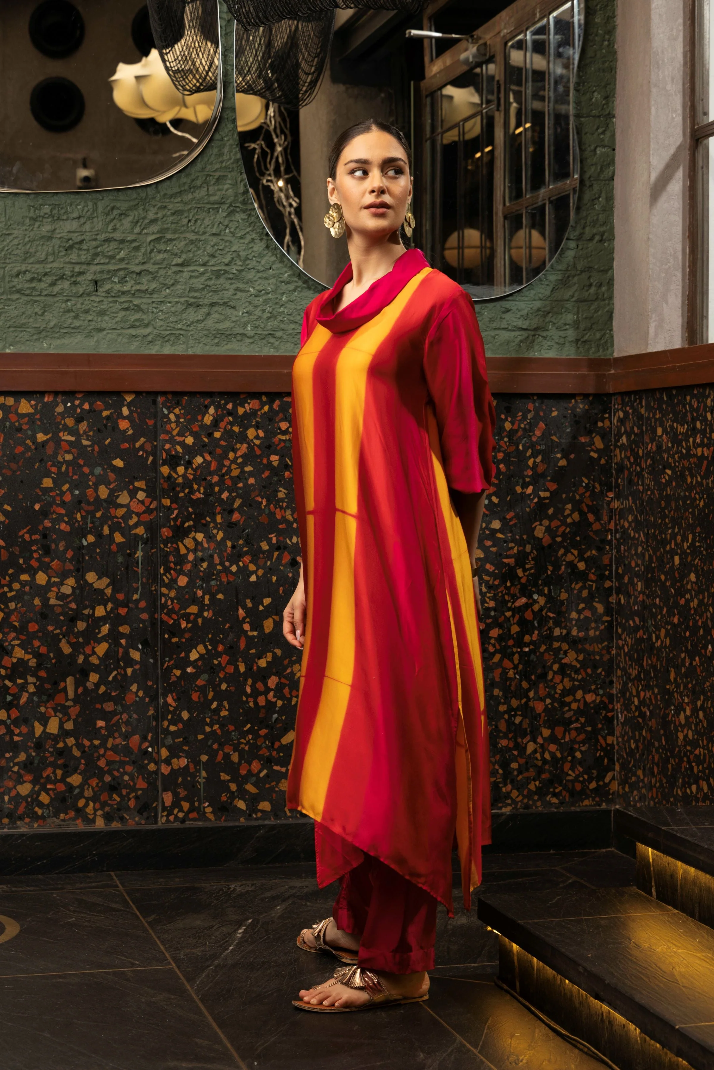 Magenta Pink Satin Silk Striped Kurta Set - Image 4