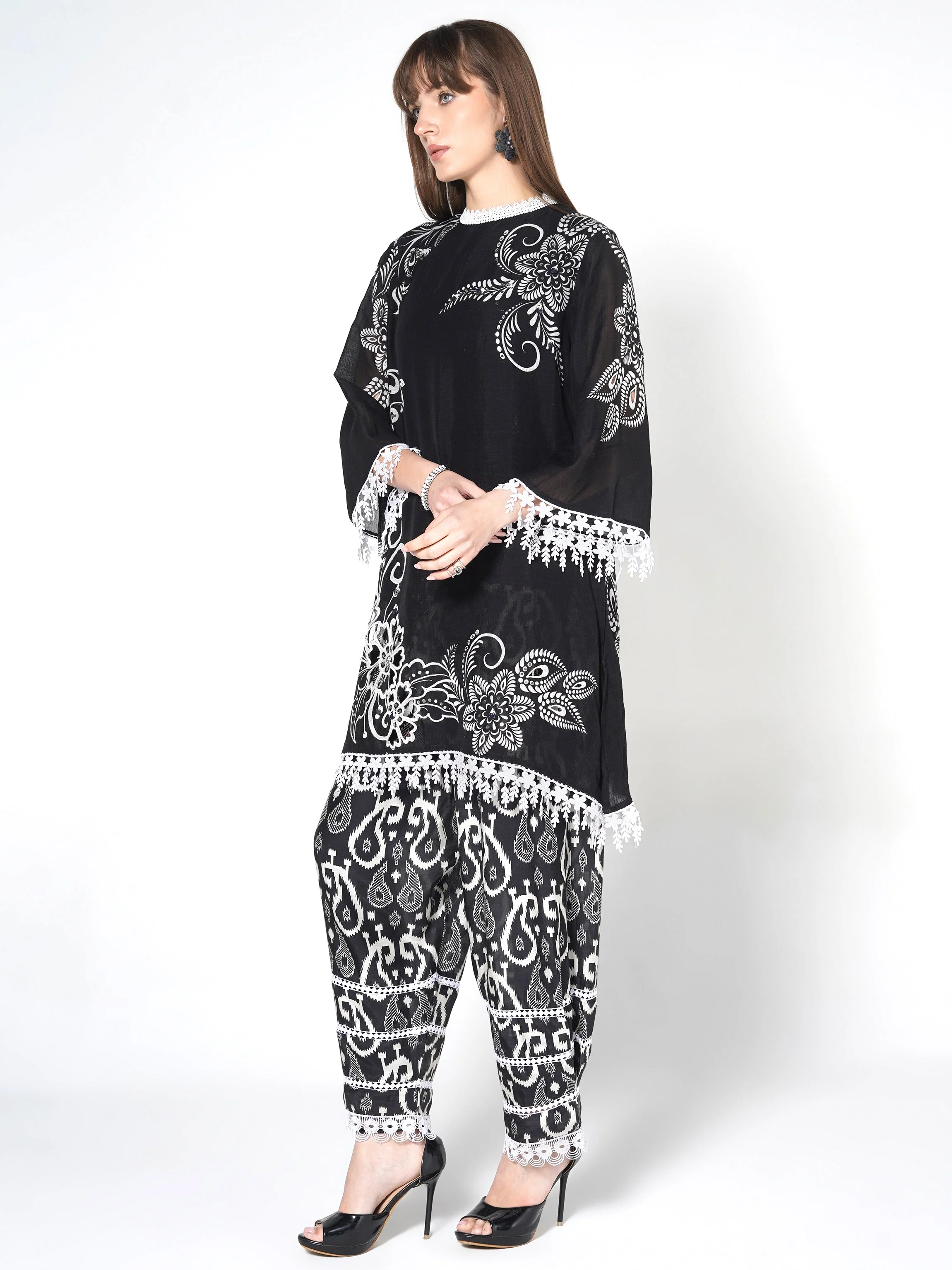 Obsidian Noir Printed Linen Silk Co-Ord Set - Image 3