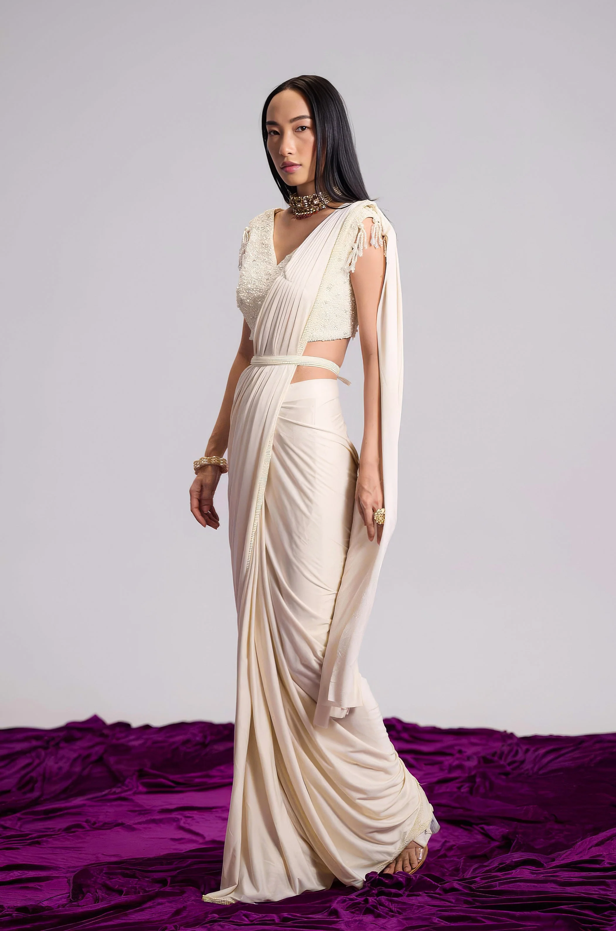 Off-White Embellished Lycra Silk Draped Saree - Image 4