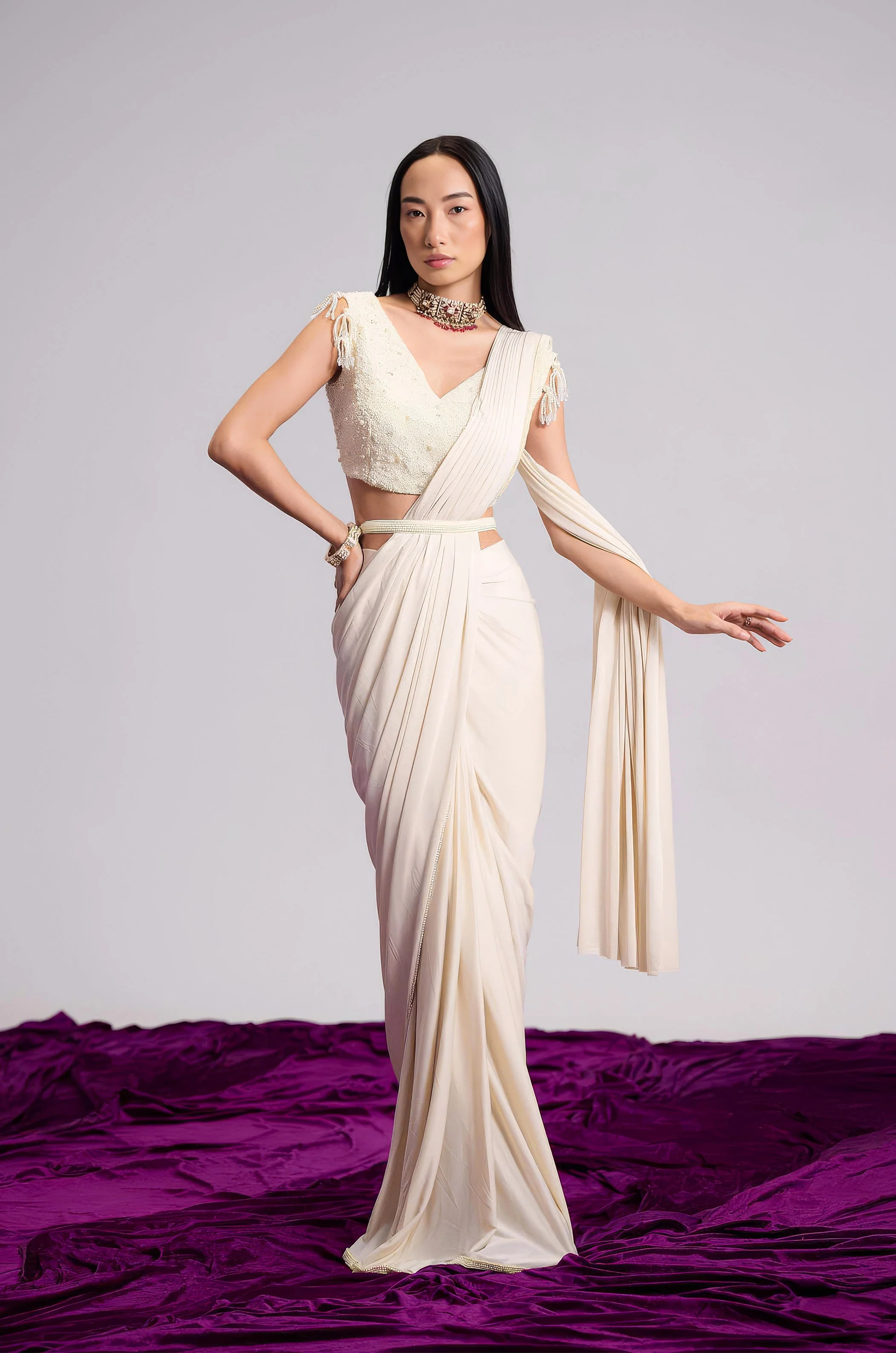 Off-White Embellished Lycra Silk Draped Saree - Image 5