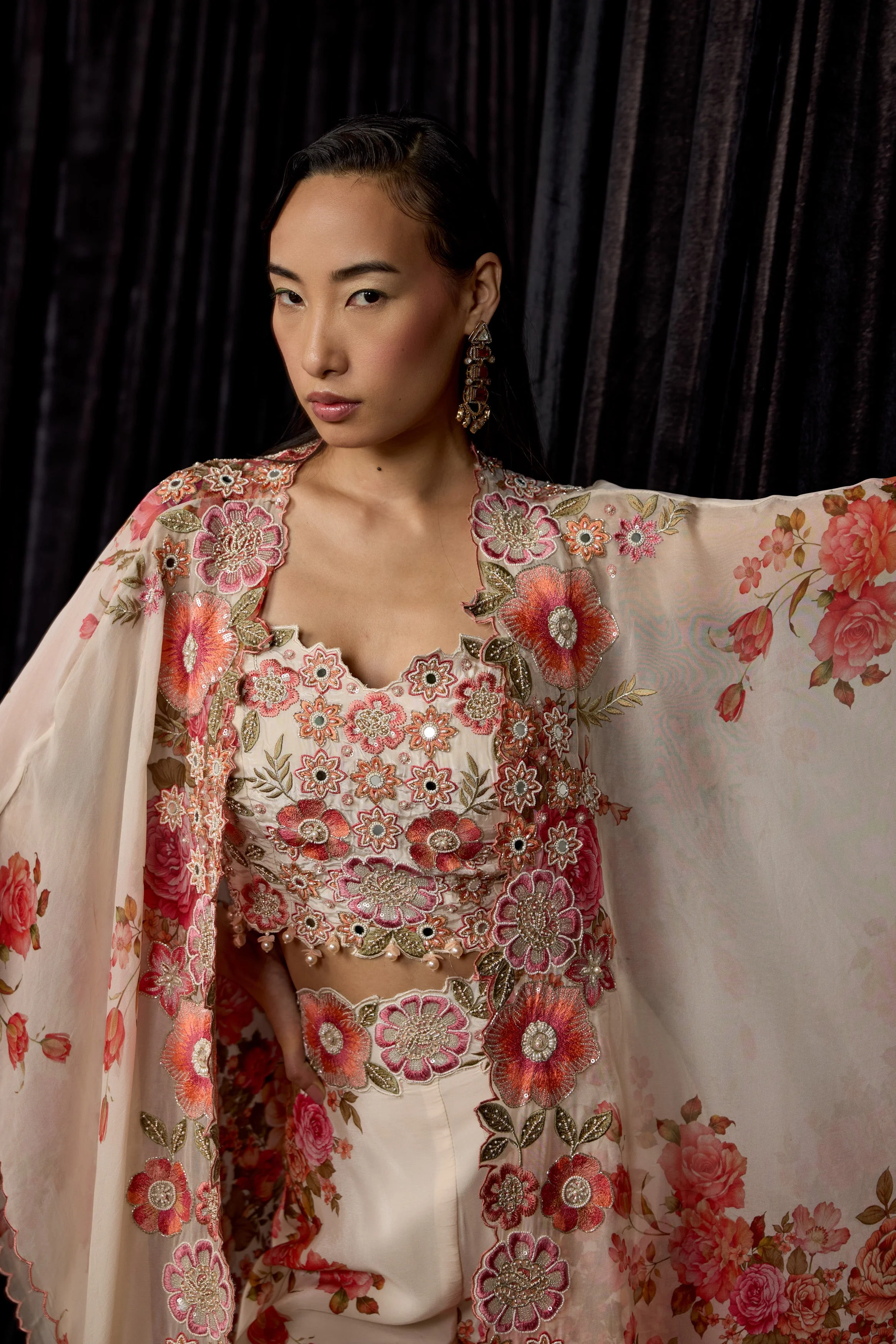 Off-White Printed Crepe Silk Cape Set - Image 3