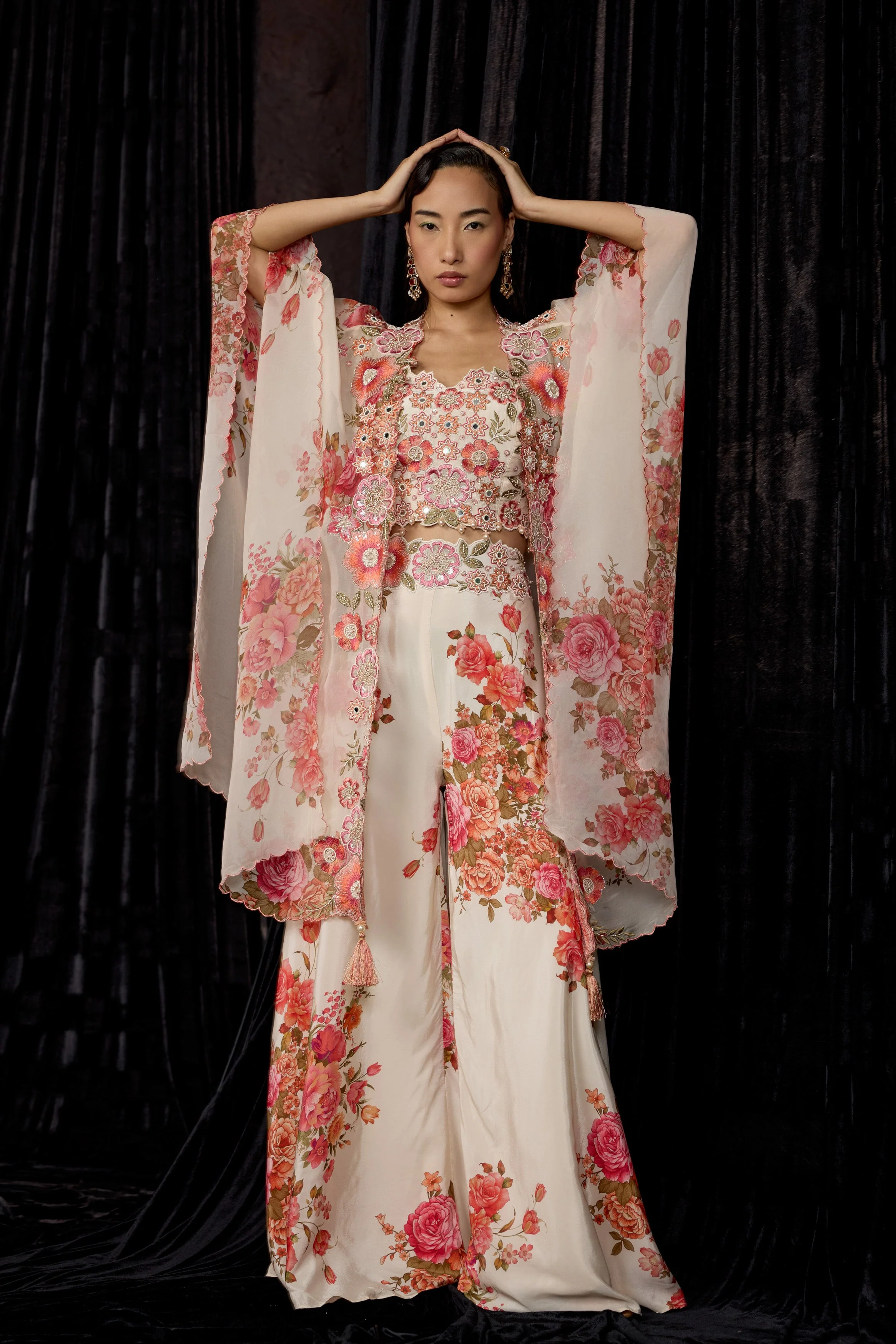 Off-White Printed Crepe Silk Cape Set - Image 4