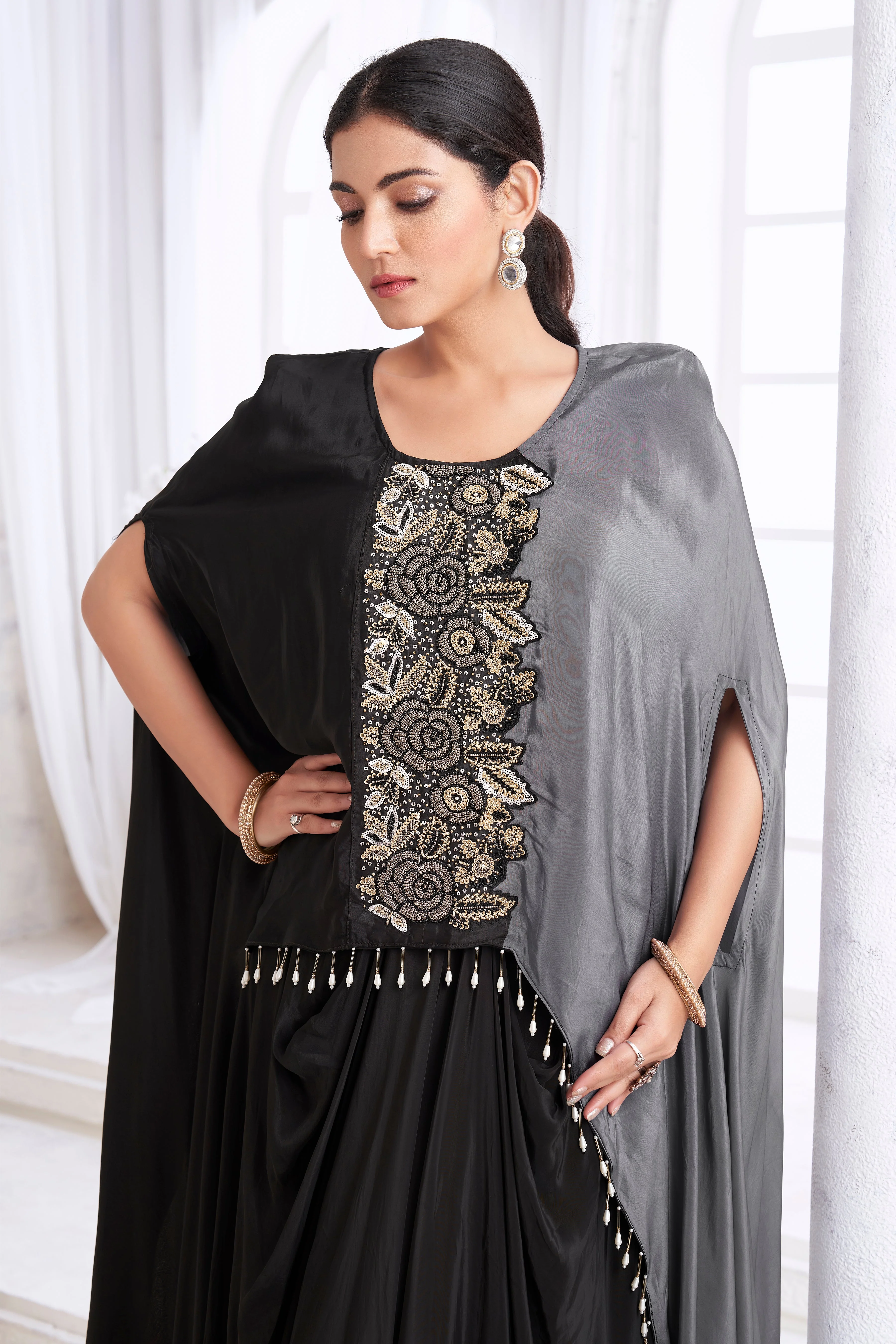 Onyx Embellished Crepe Silk Kaftan Set - Image 2