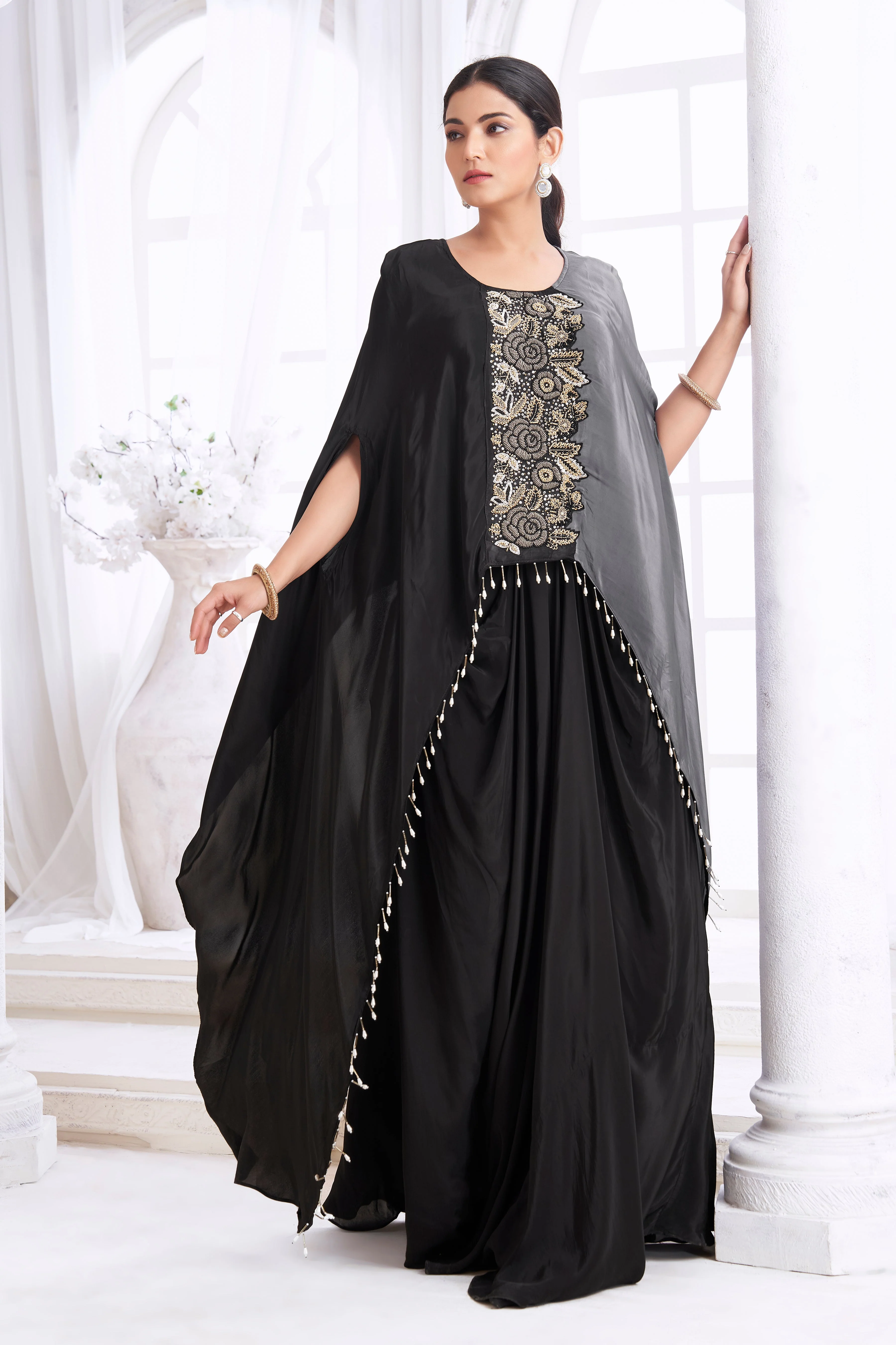 Onyx Embellished Crepe Silk Kaftan Set - Image 3