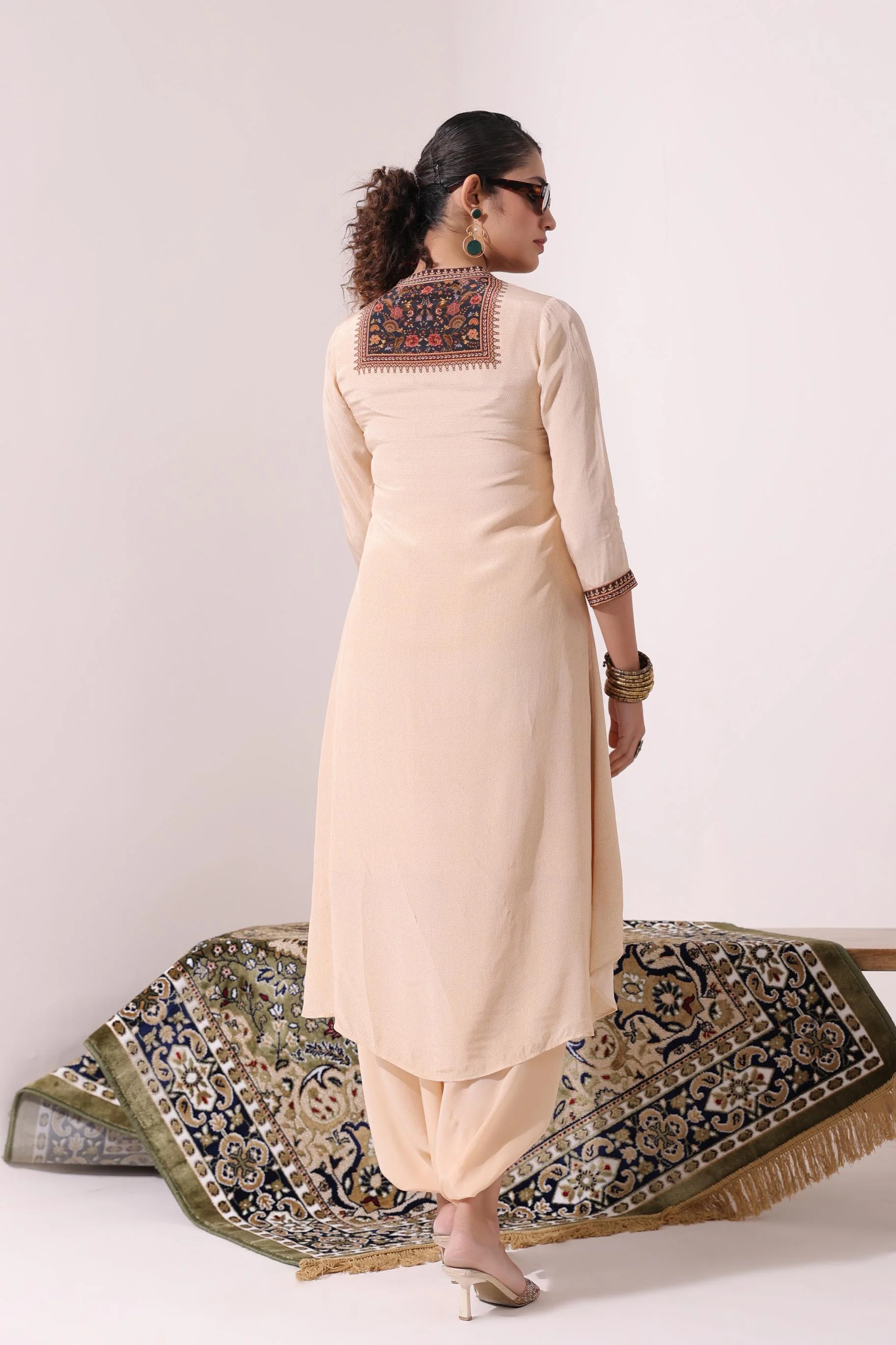 Pastel Cream Traditional Printed Crepe Silk Dhoti Set - Image 4