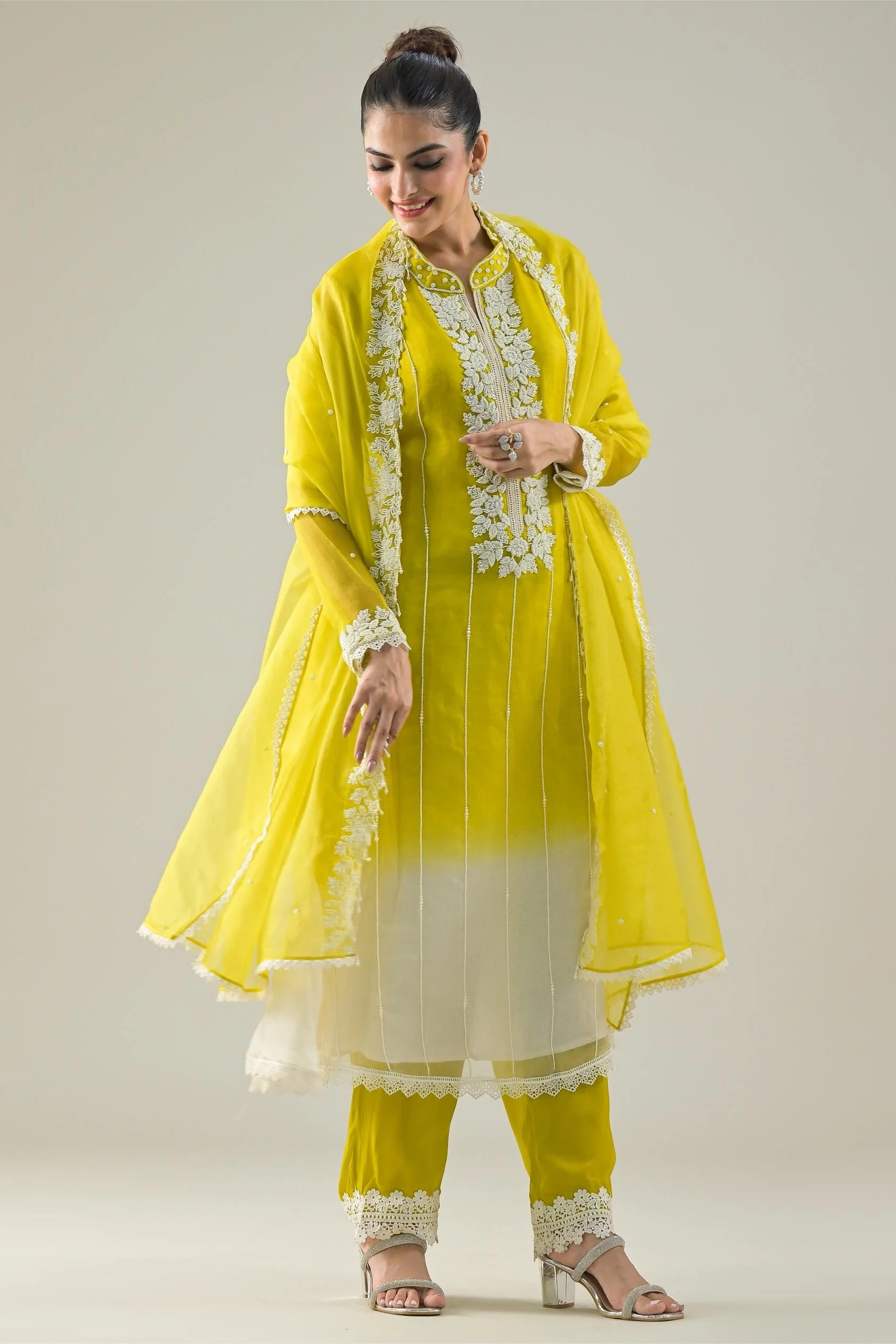 Pear Green Embellished Tissue Silk Pants Set - Image 3