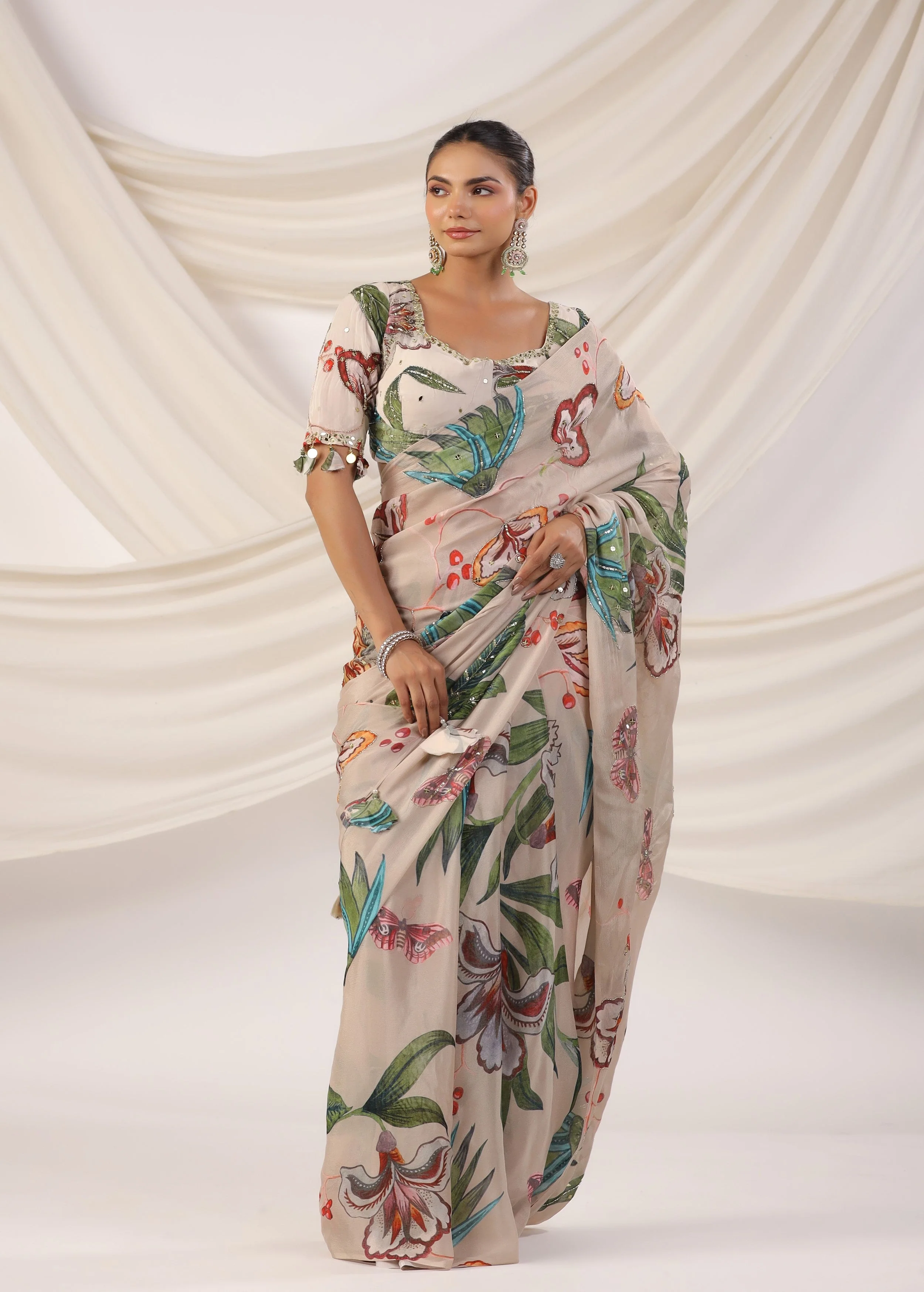 Pearl White Embellished Chinon Silk Saree - Image 6