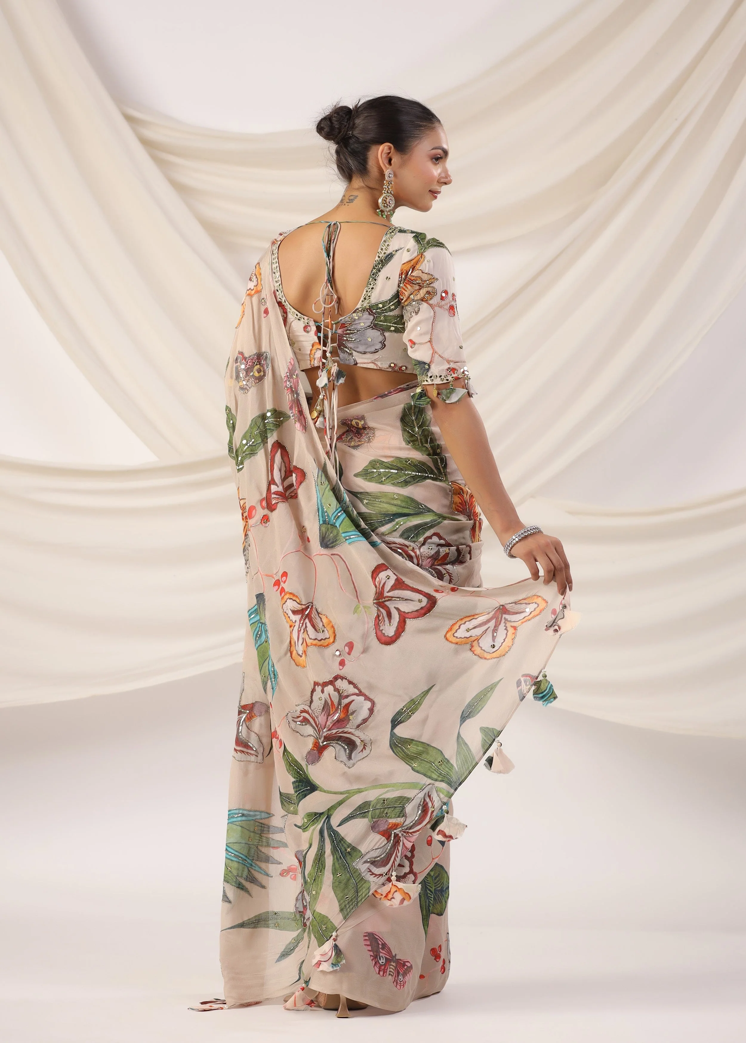 Pearl White Embellished Chinon Silk Saree - Image 8