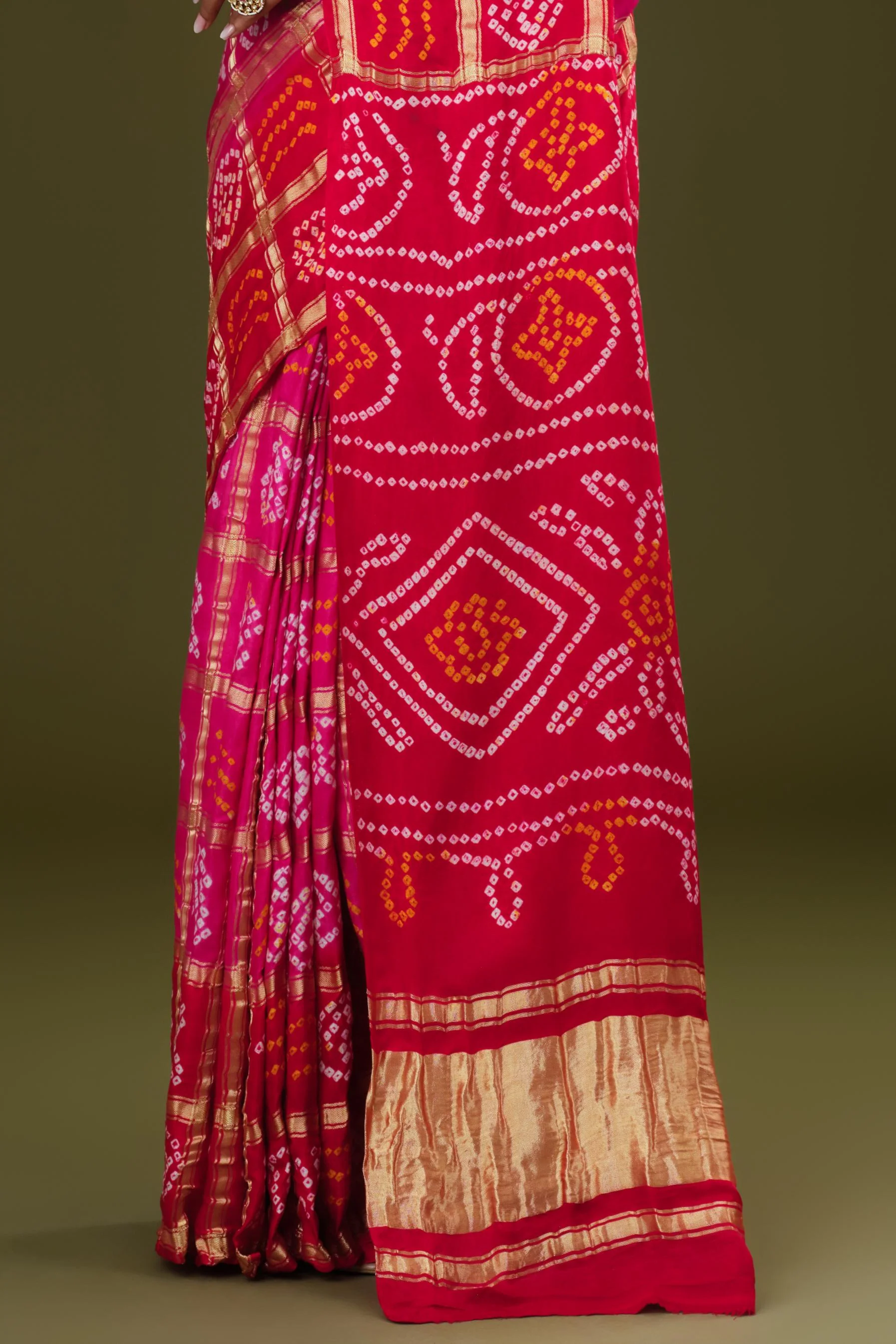 Pink Bandhani Pure Gazzi Silk Saree - Image 7