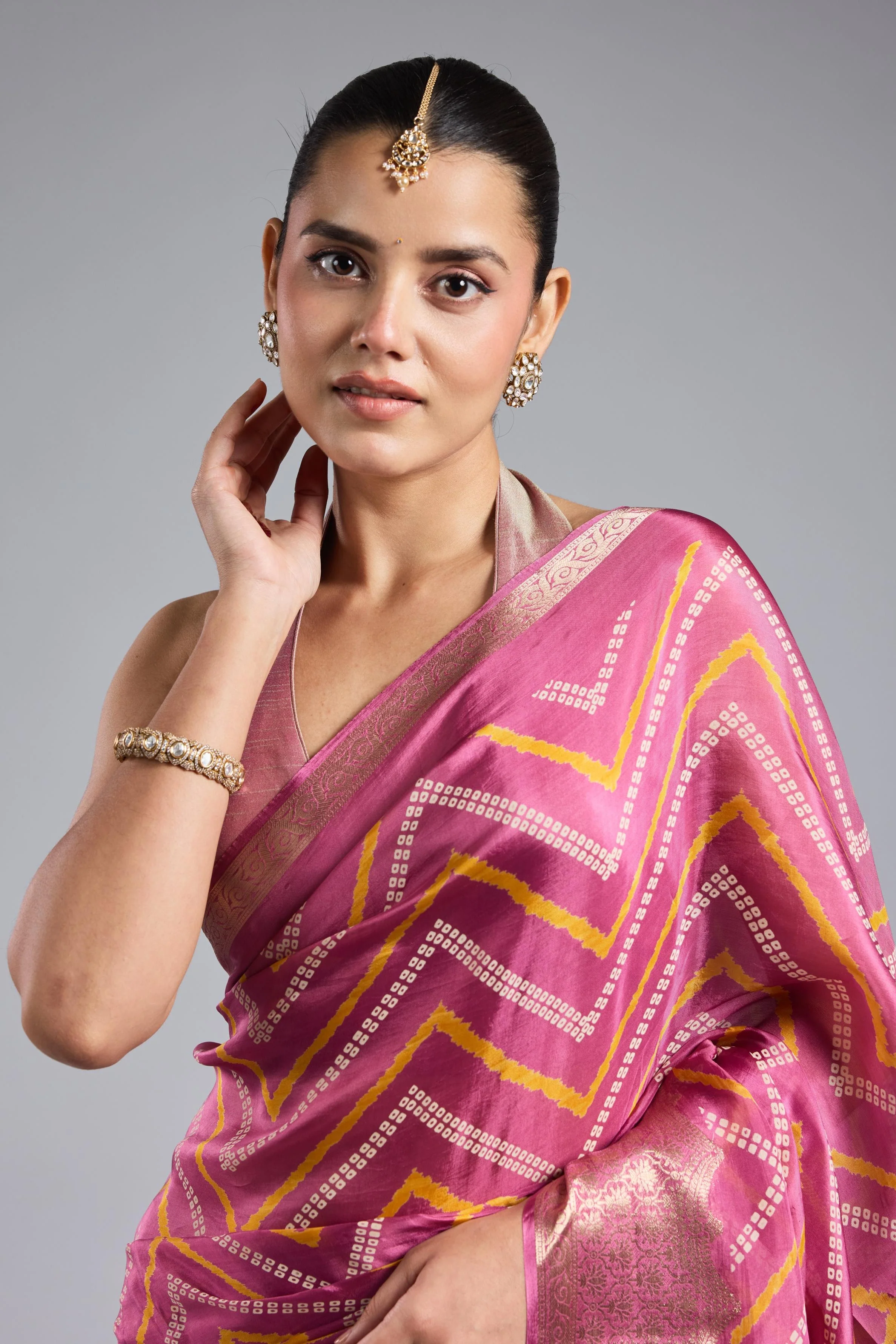 Pink Leheriya Cosmo Silk Saree - Image 7