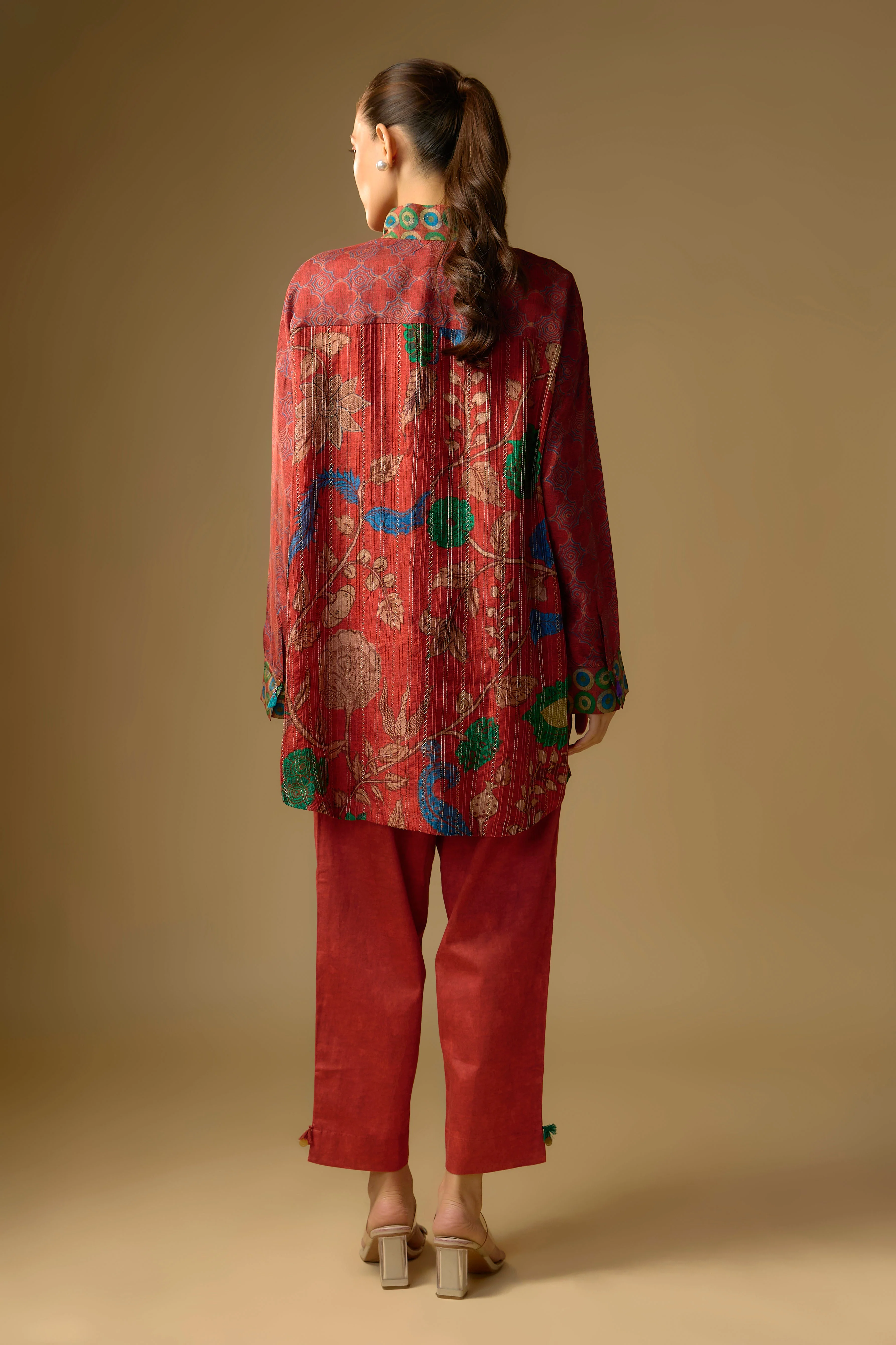 Red Floral Printed Slub Cotton Silk Tunic Top - Image 3