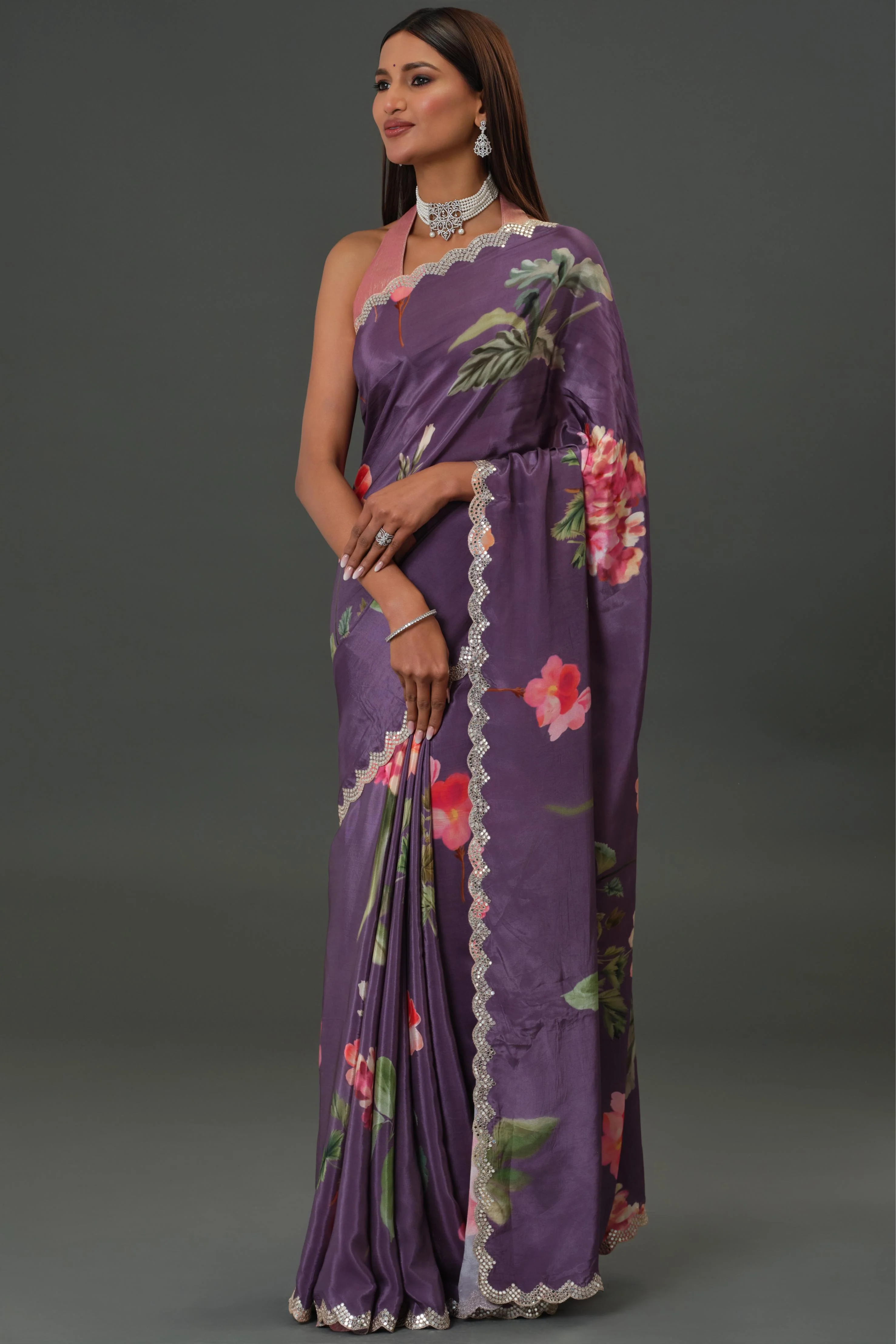Purple Floral Printed Crepe Silk Saree - Image 4