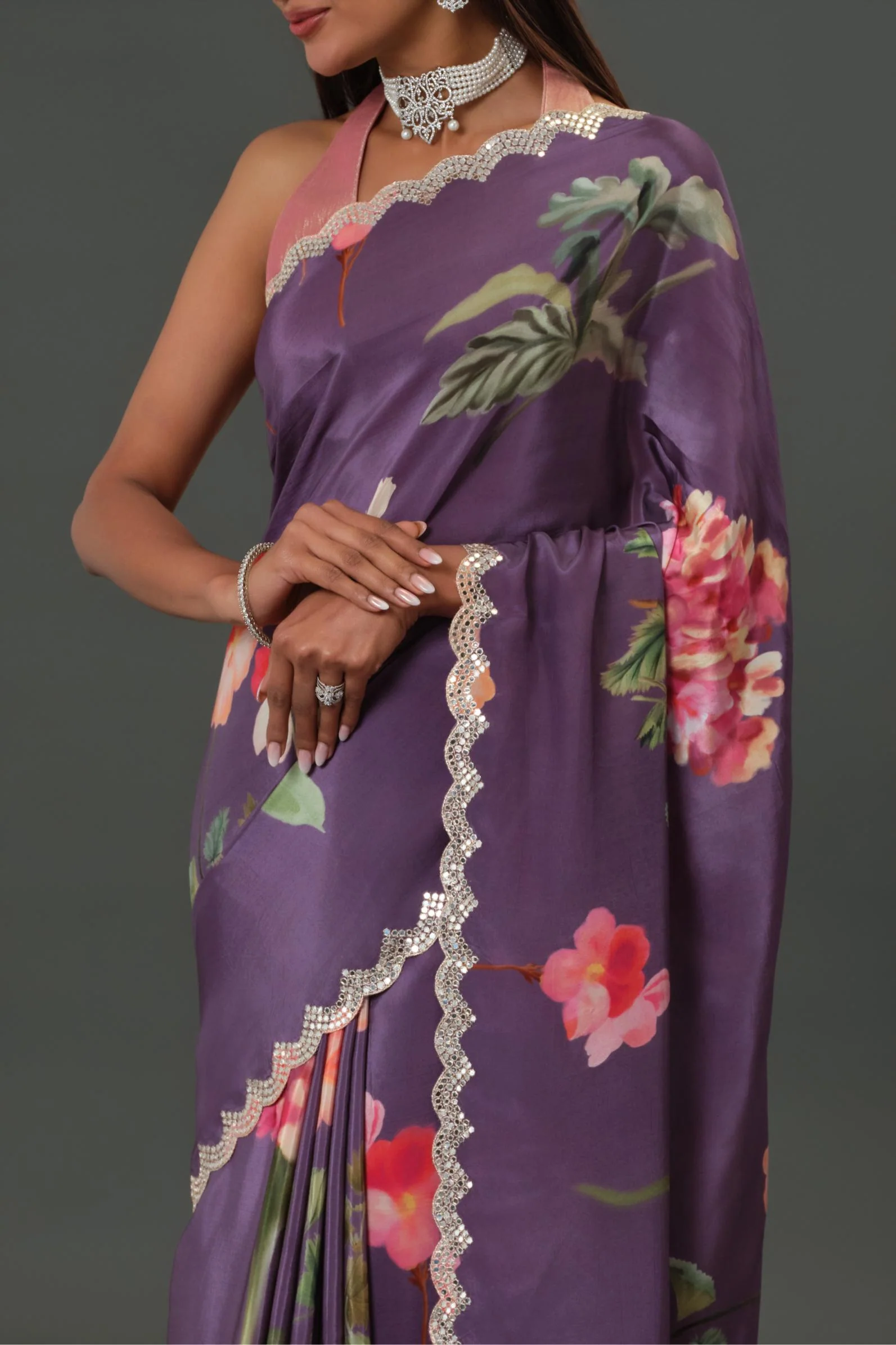 Purple Floral Printed Crepe Silk Saree - Image 6
