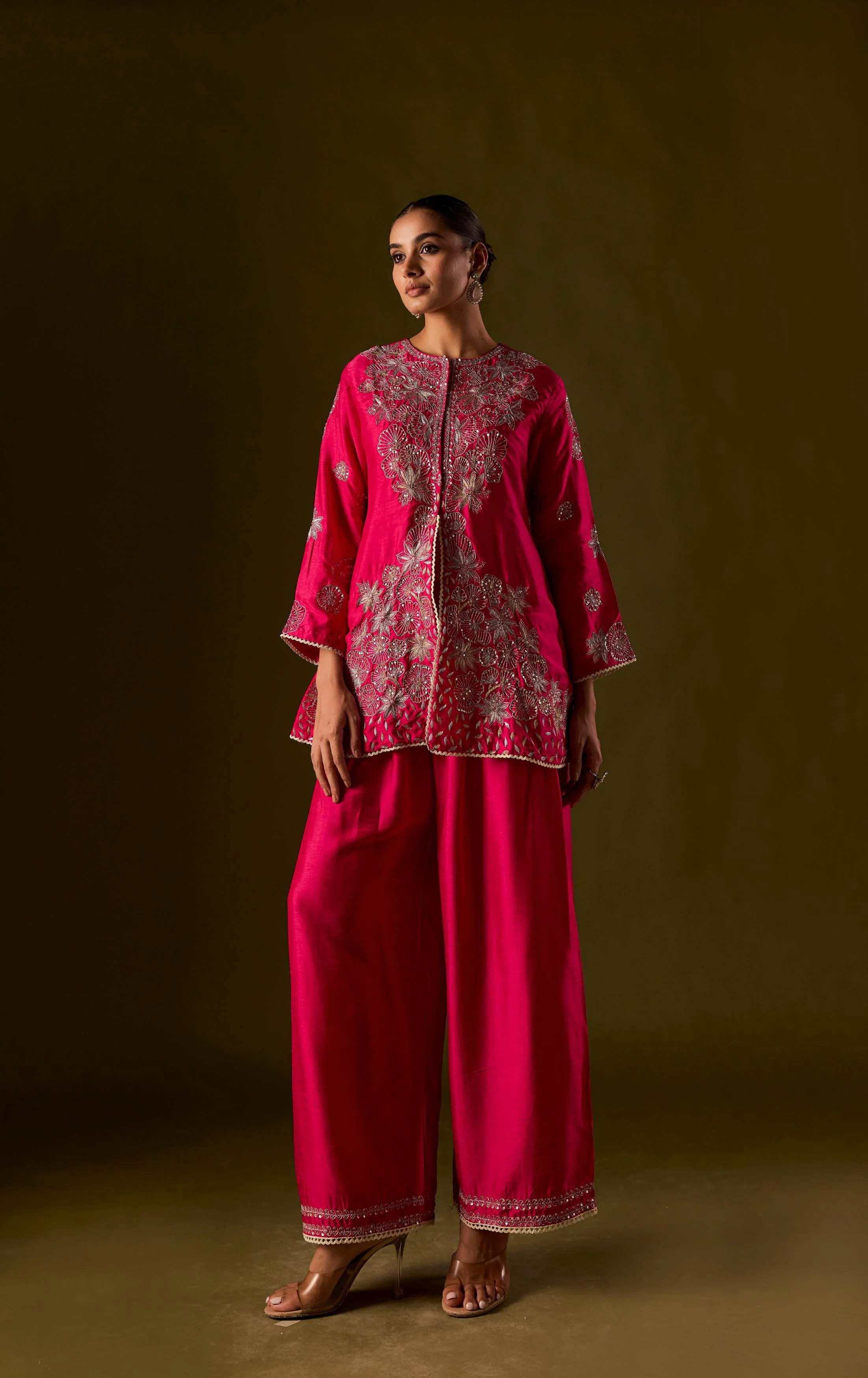 Queen's Pink Raw Silk Embellished Co-Ord Set - Image 5