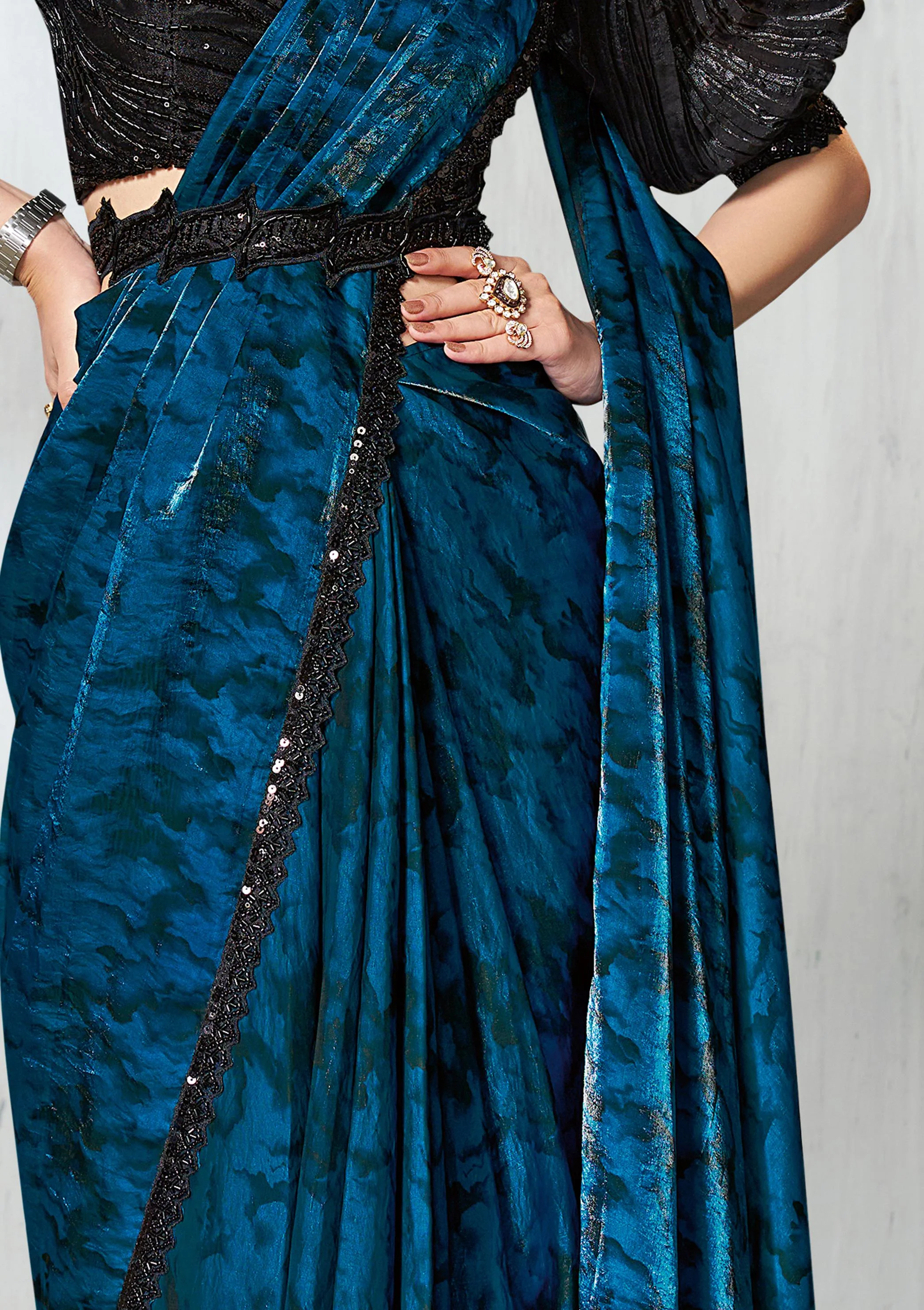 Rama Elegance Two-Tone Satin Silk Saree - Image 5