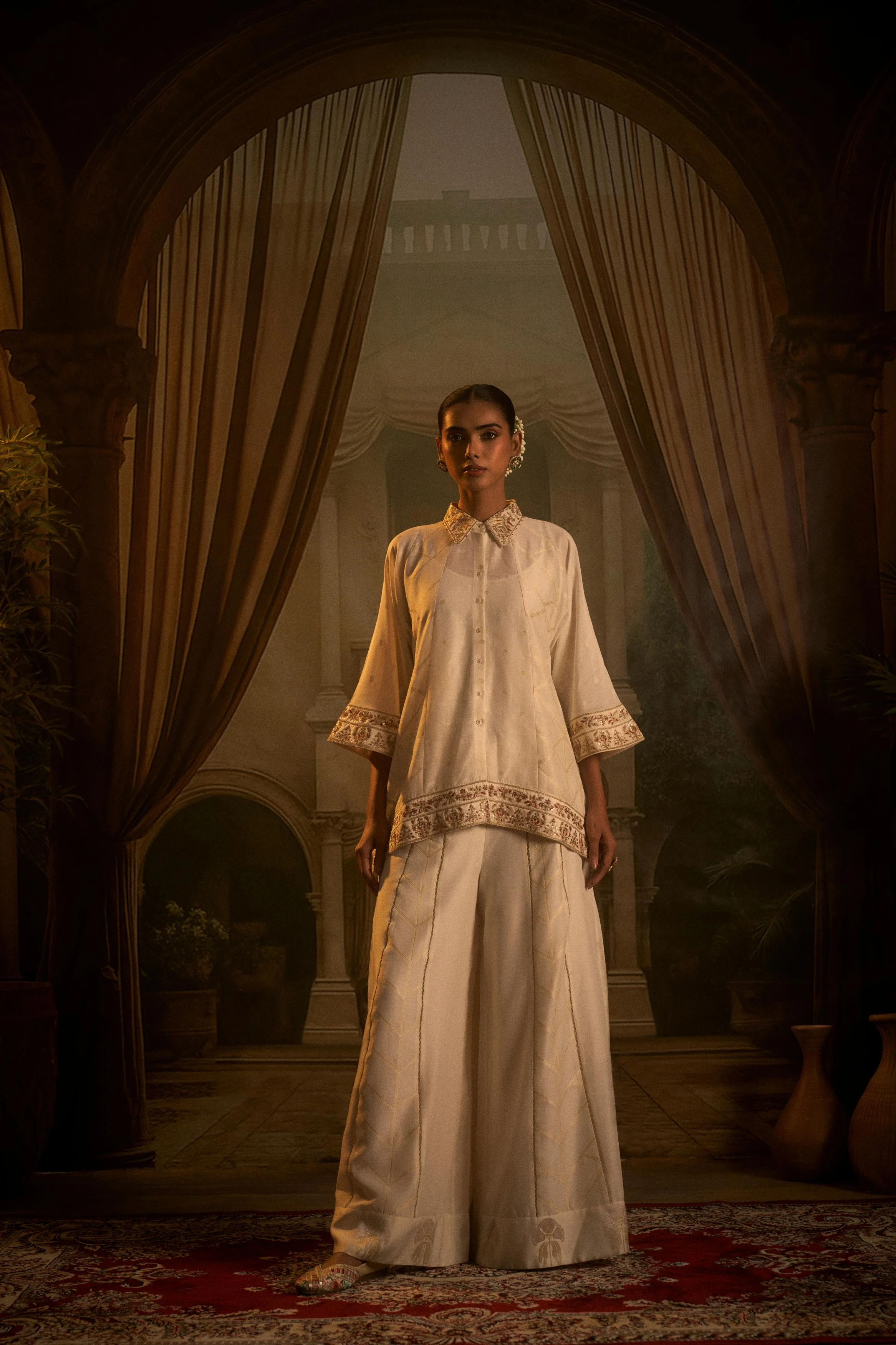 Ivory Embellished Slub Cotton Silk Co-Ord Set - Image 3