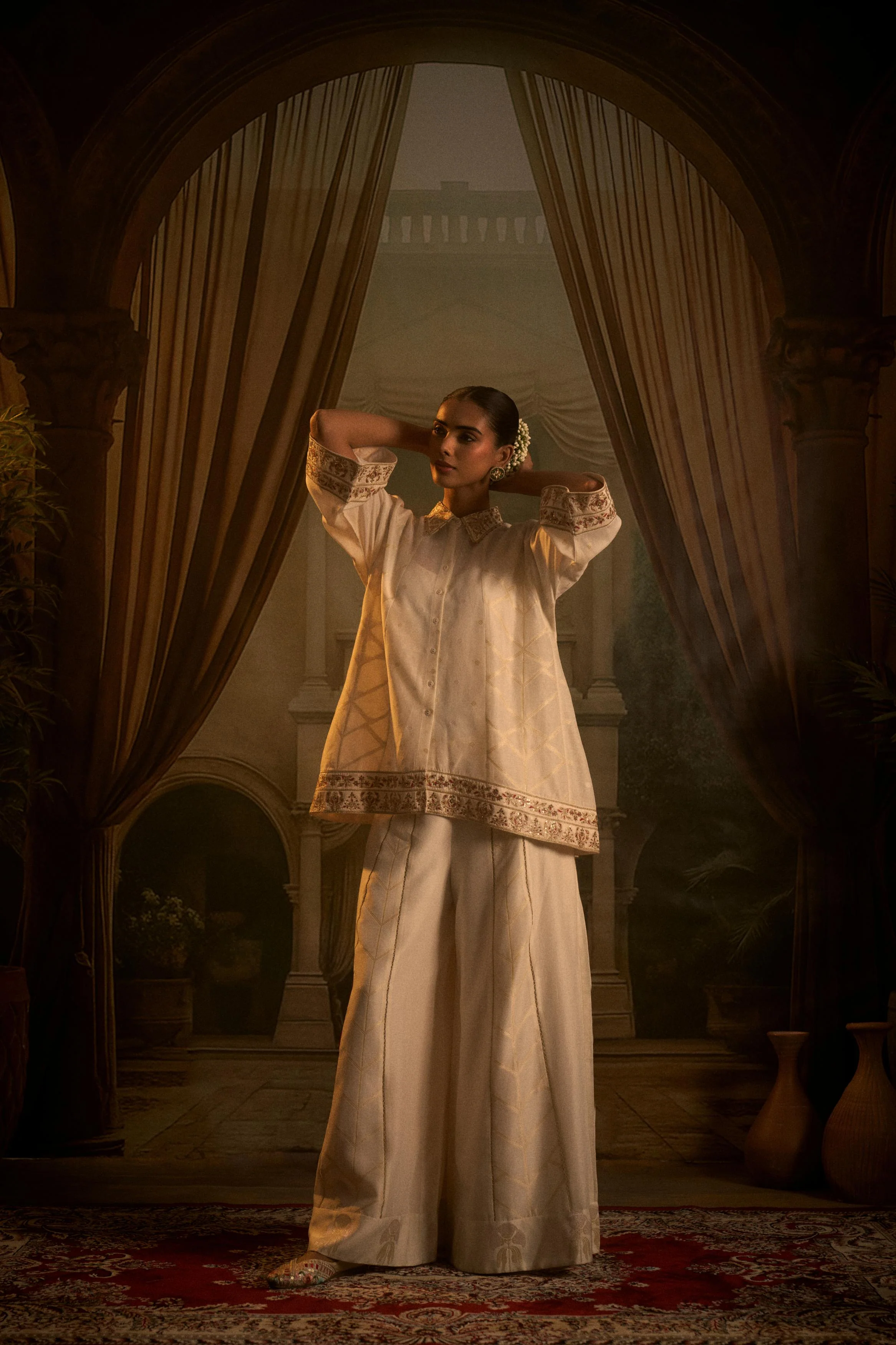 Ivory Embellished Slub Cotton Silk Co-Ord Set - Image 4