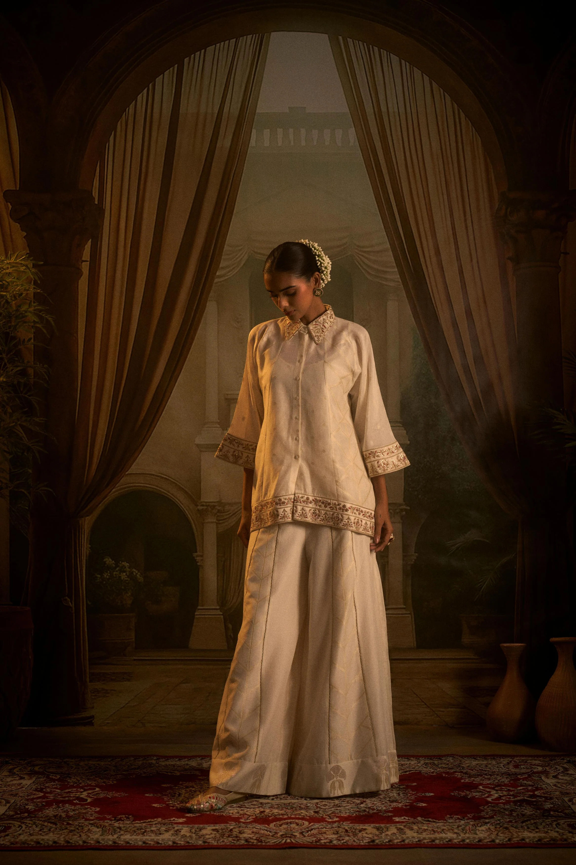 Ivory Embellished Slub Cotton Silk Co-Ord Set - Image 5