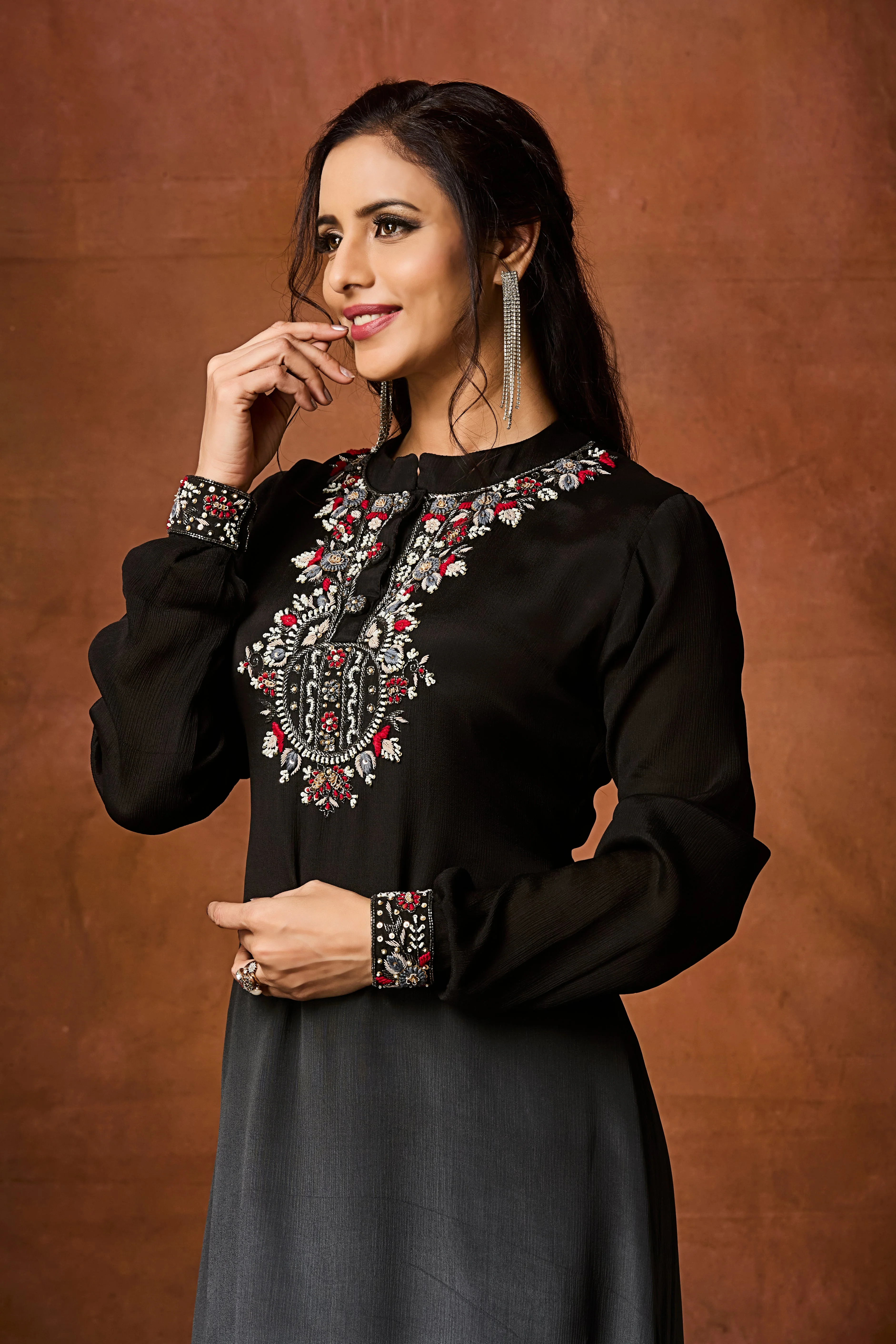 Black and Grey Ombre Chinon Silk Kurta Set - Image 2
