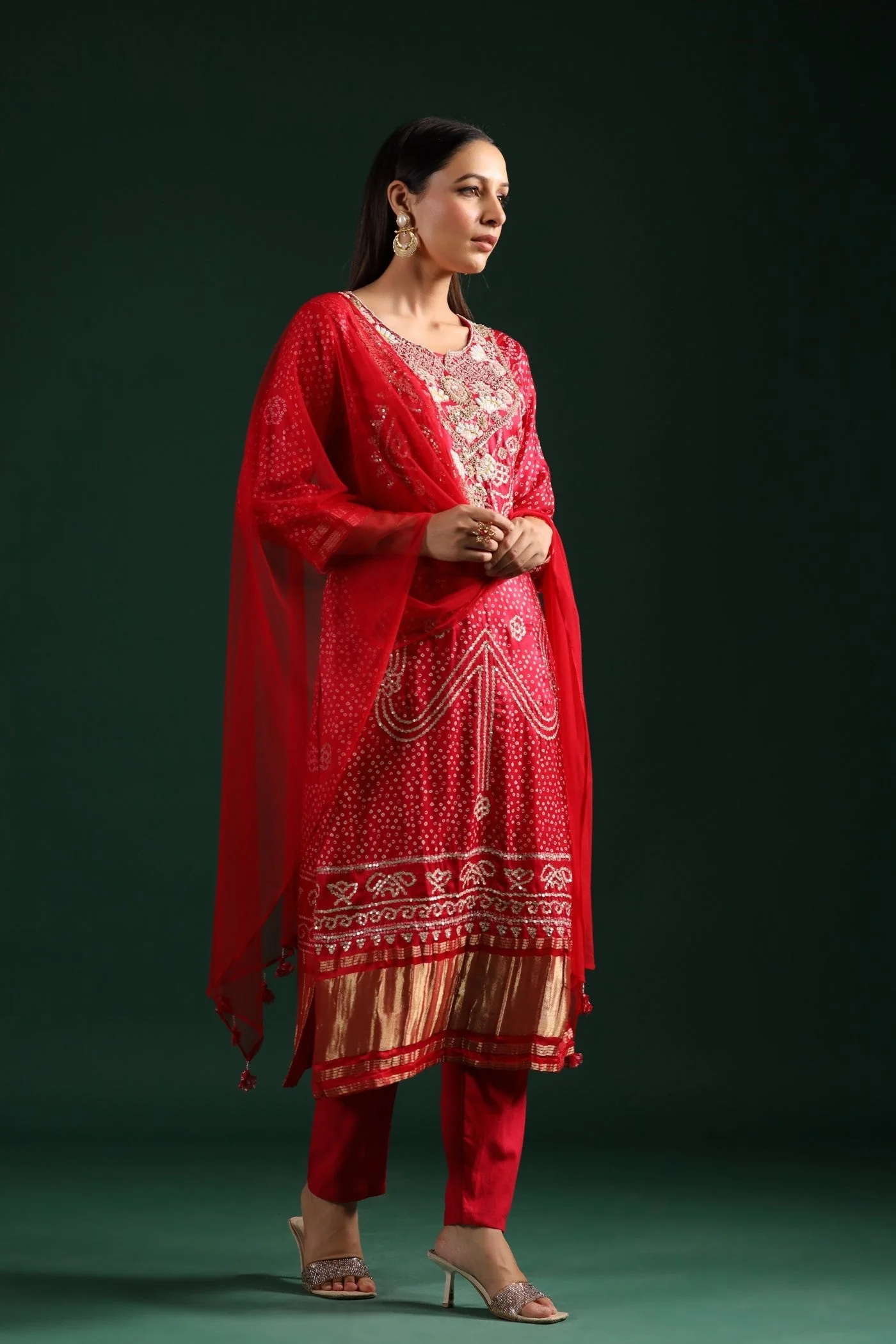 Red Bandhani Embroidered Kurta Set - Image 3