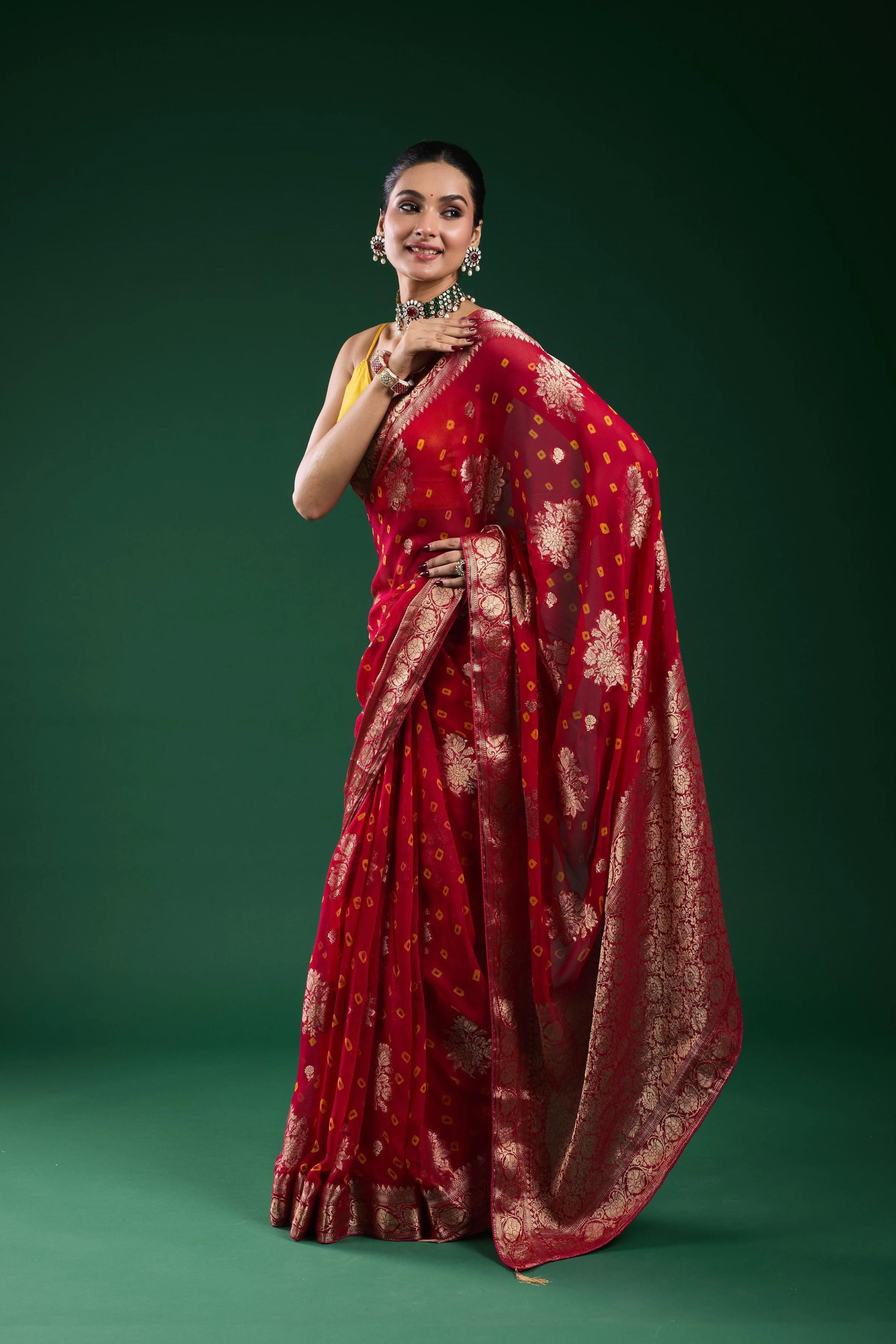 Red Bandhej Dola Silk Saree - Image 5