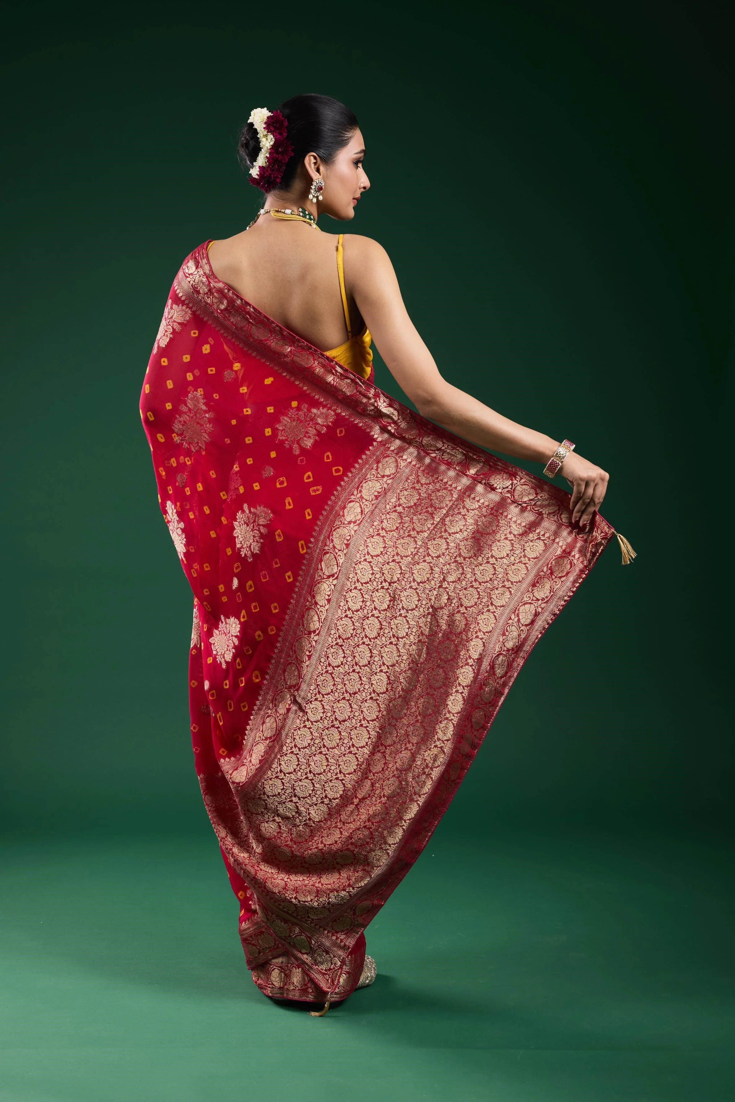 Red Bandhej Dola Silk Saree - Image 6