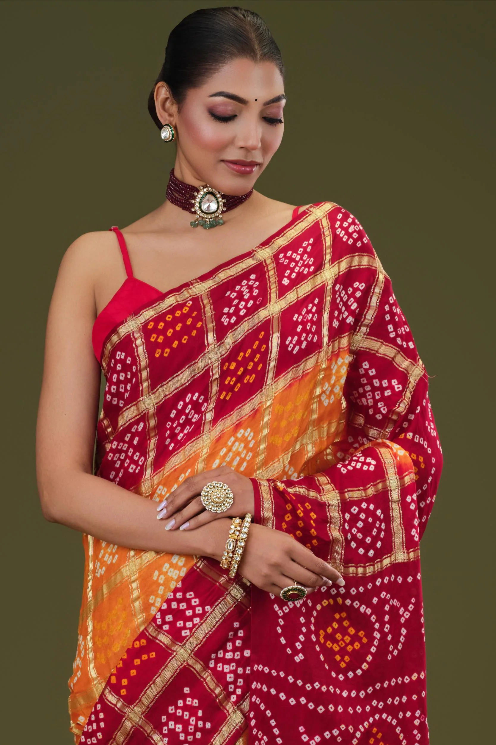 Red Bandhani Pure Gazzi Silk Saree - Image 5