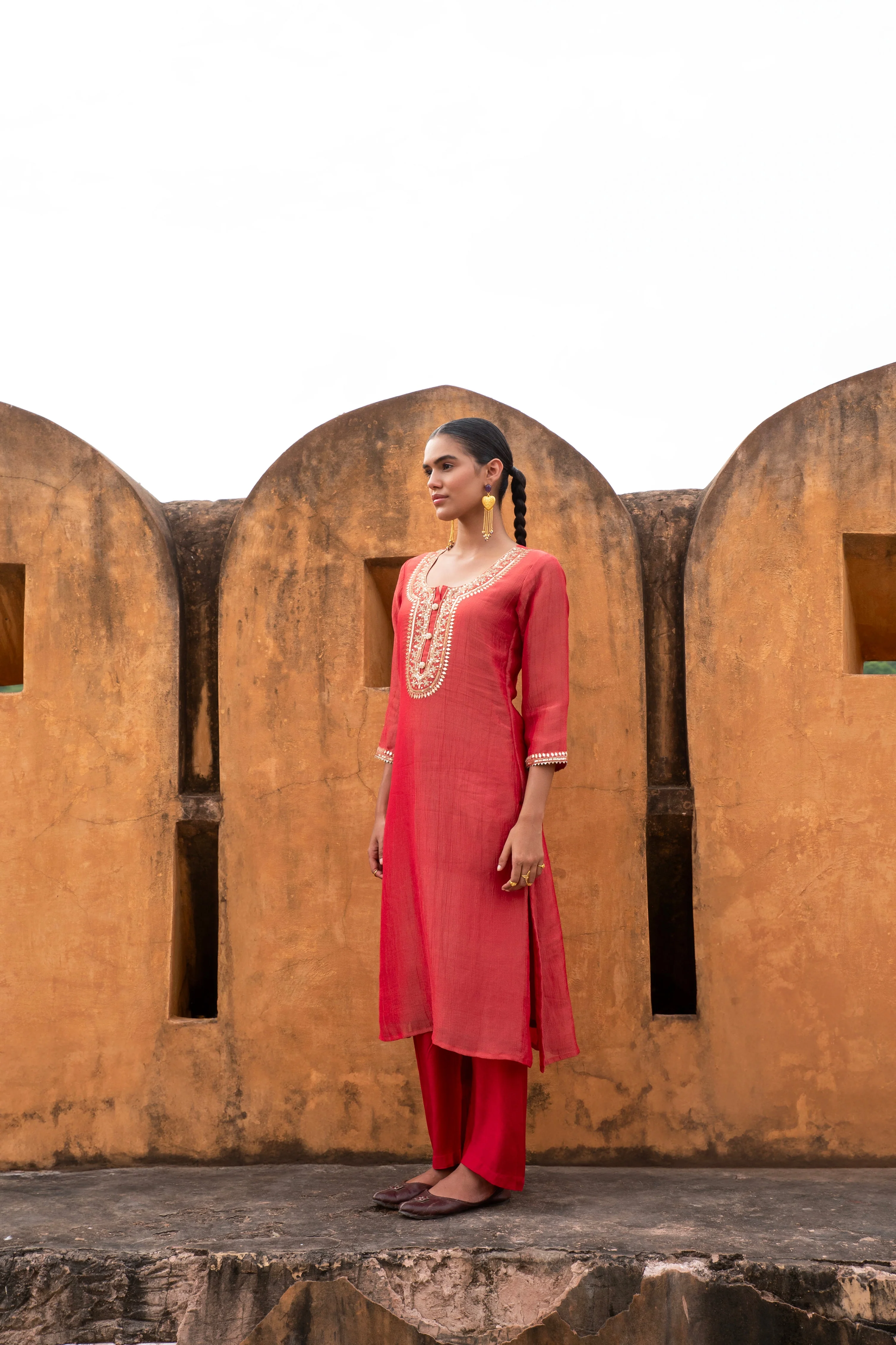 Red Embellished Crushed Tissue Silk Pant Set - Image 3