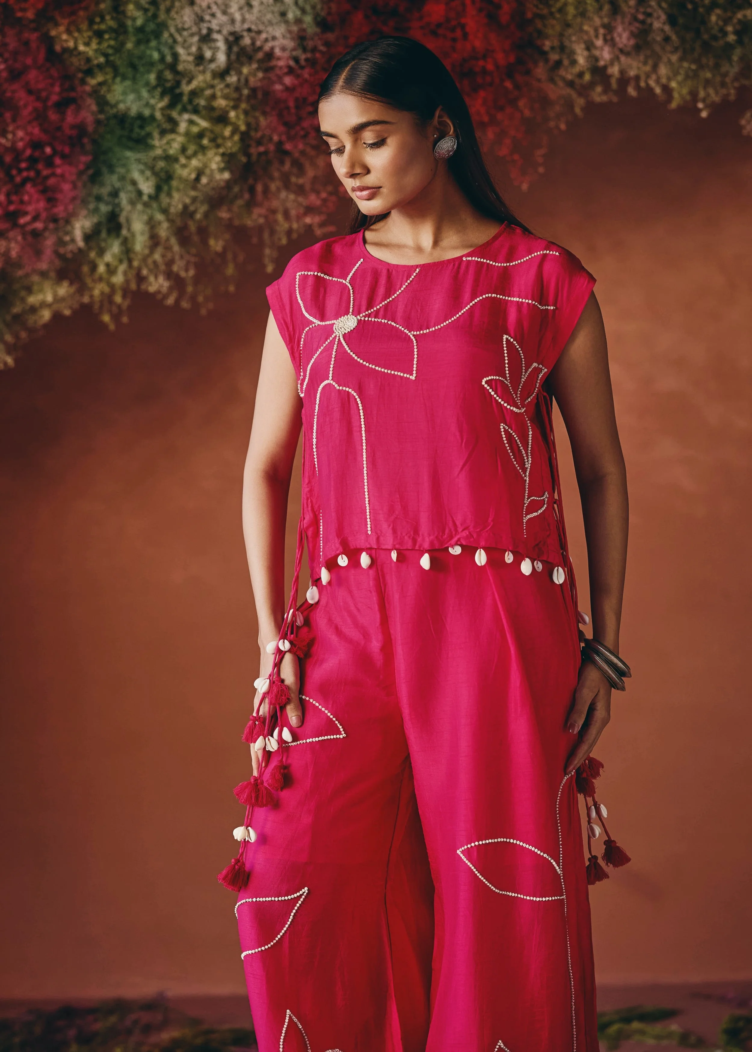 Queen Pink Embellished Raw Silk Co-ord Set - Image 4