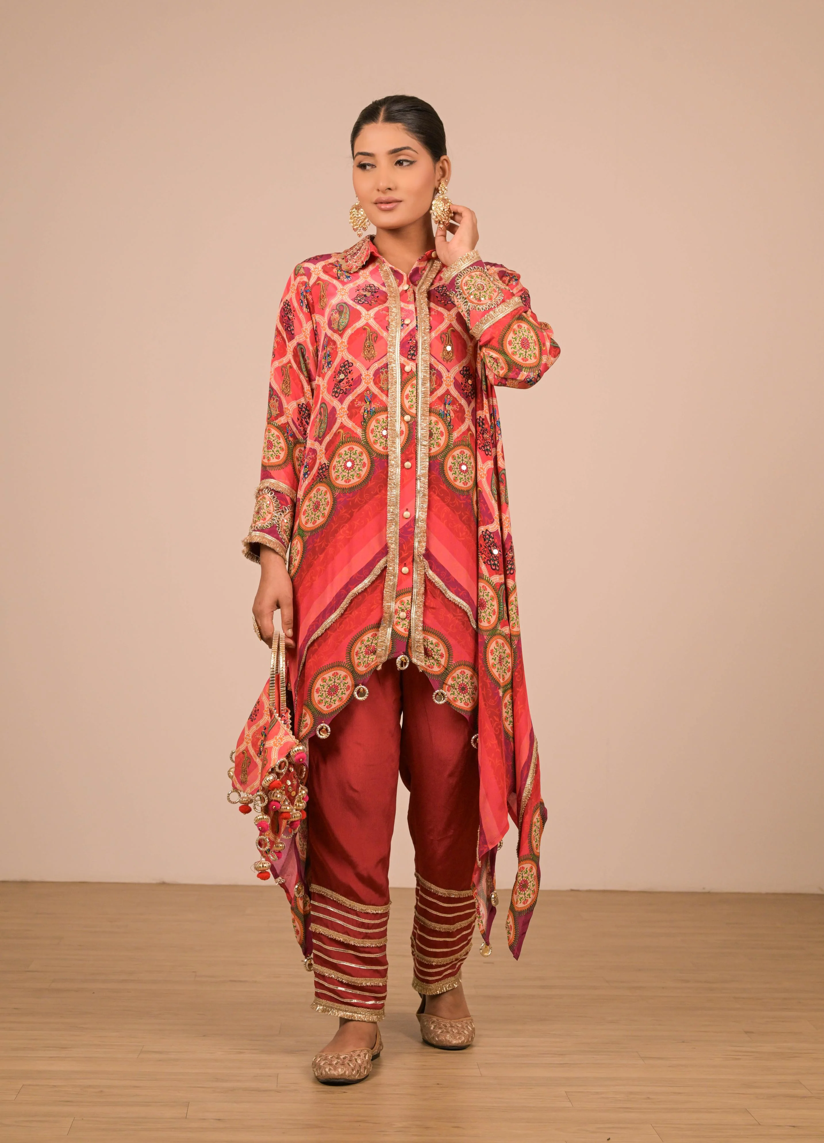 Red-Pink Asymmetrical Printed Kurta Set - Image 3
