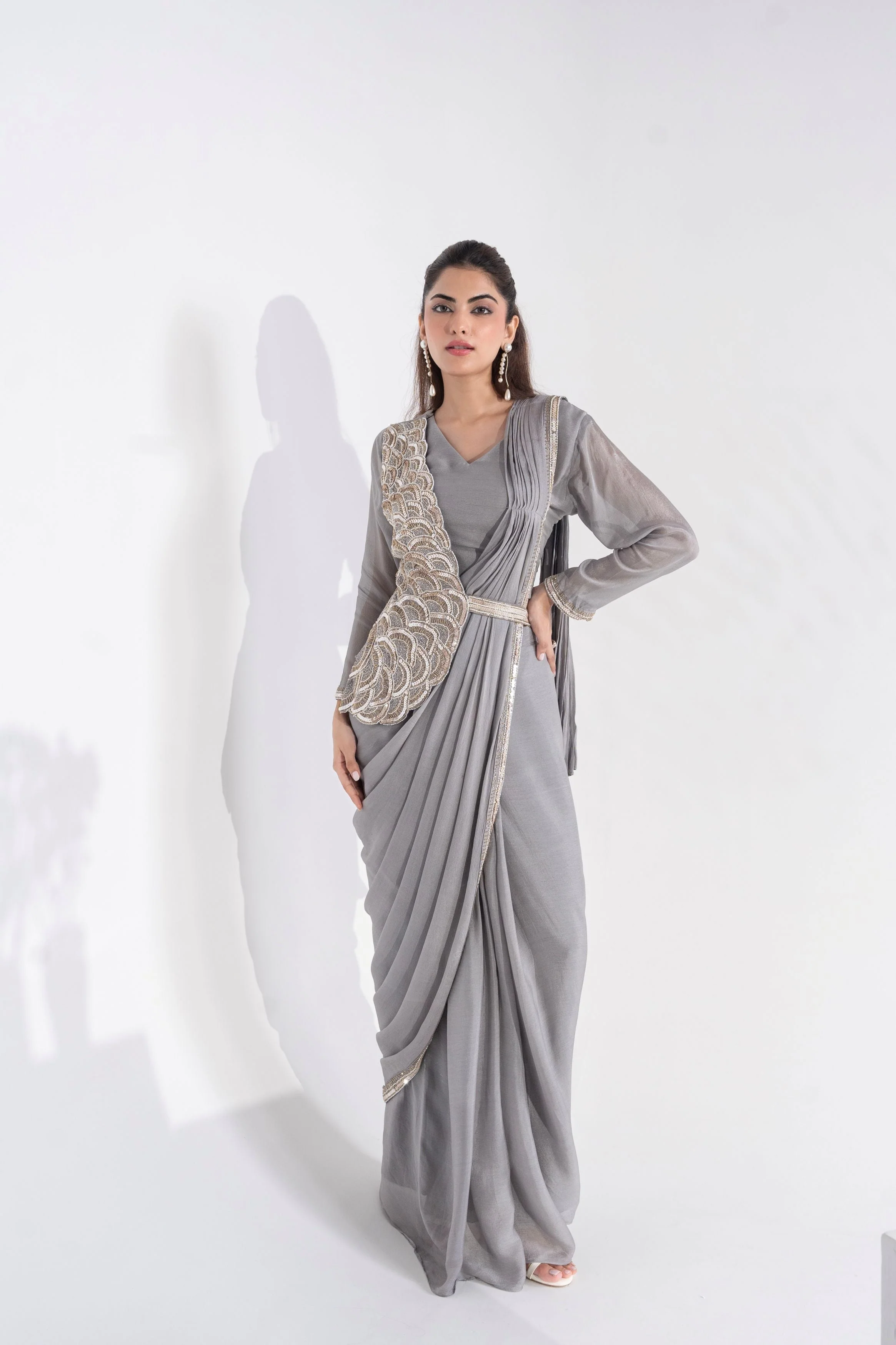 Graceful Grey Embellished Pre-Draped Saree with Handcrafted Jacket - Image 3